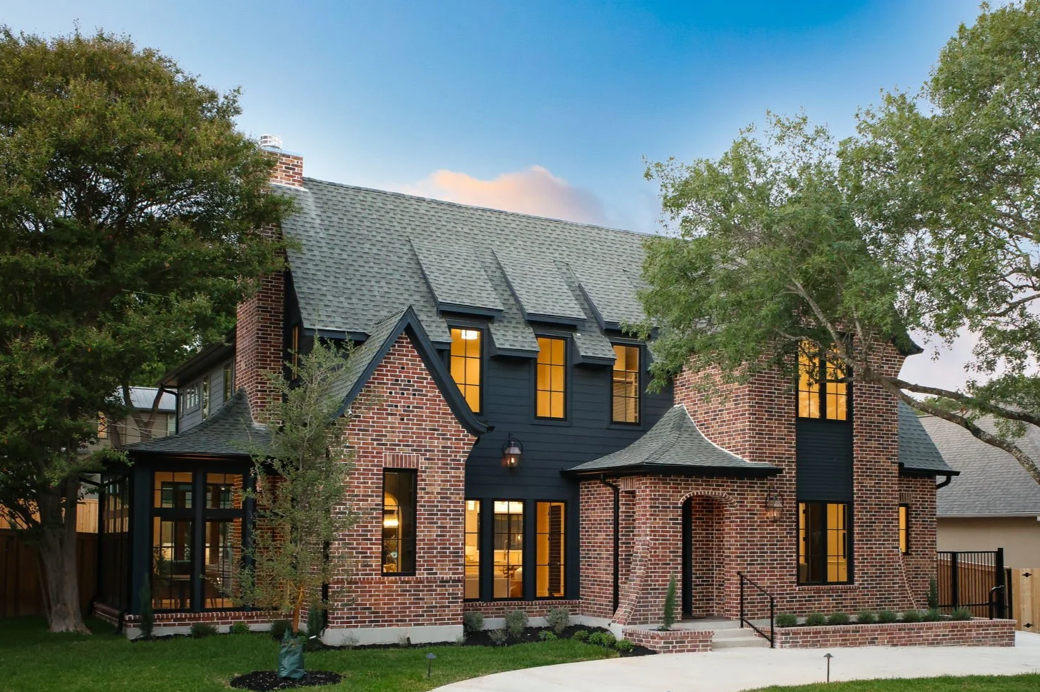 113-web-or-mls-901 Garraty Ct_E-7.png