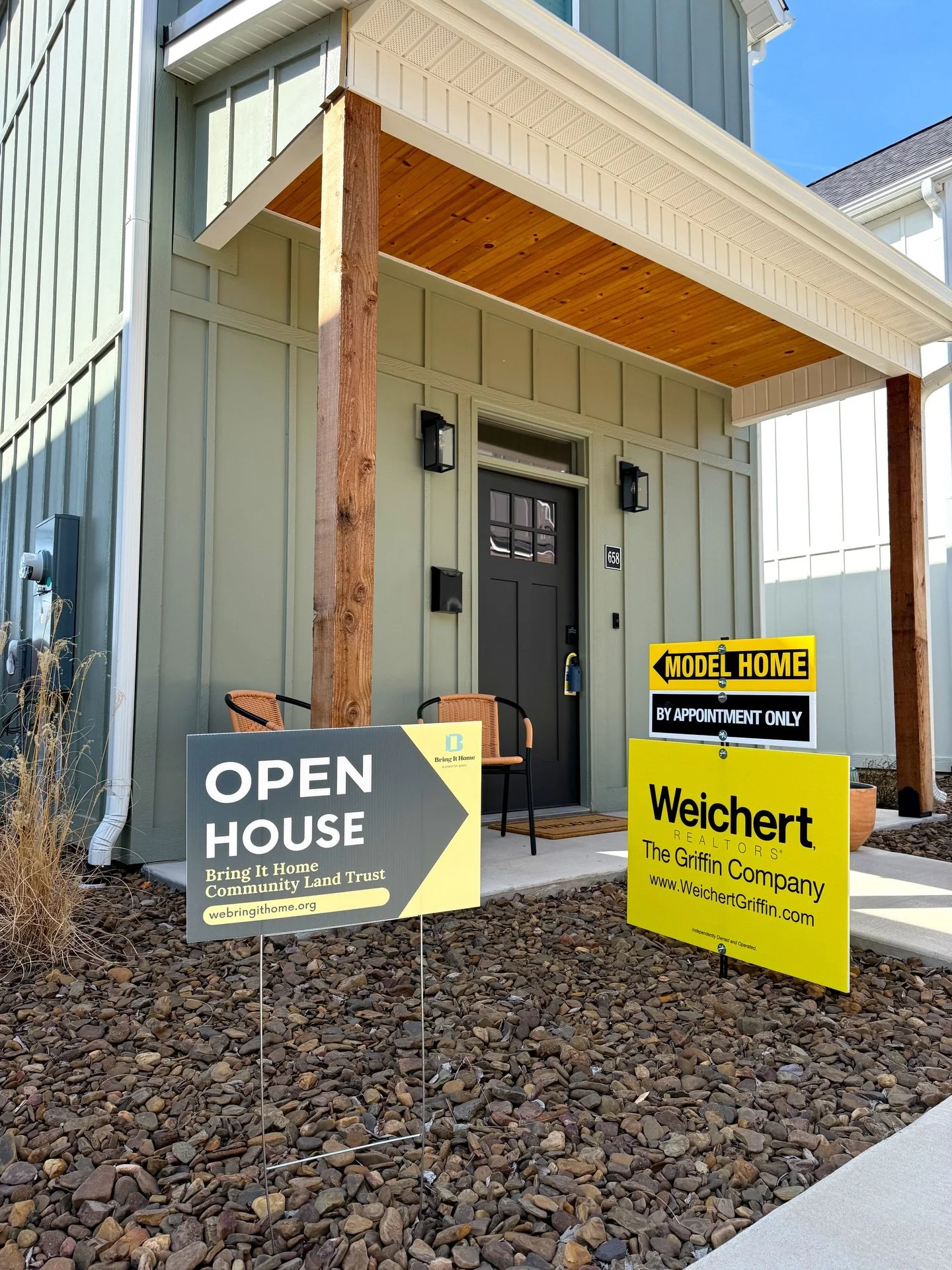 Our first Open House is today, March 15th from 1-3! 

Grab your invite by RSVPing through the link in our bio. 

#housing #clt #openhouse #nwa #northwestarkansas