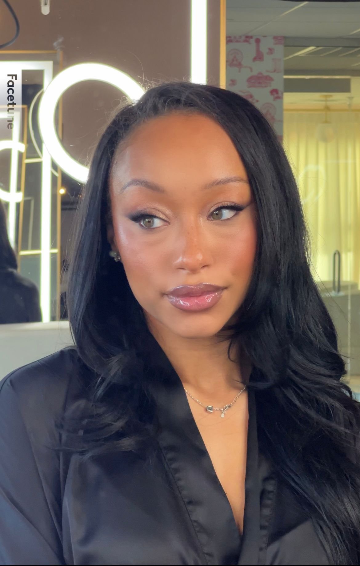 Thanksgiving Makeup Look: Cozy, Cranberry, and Holiday-Ready!