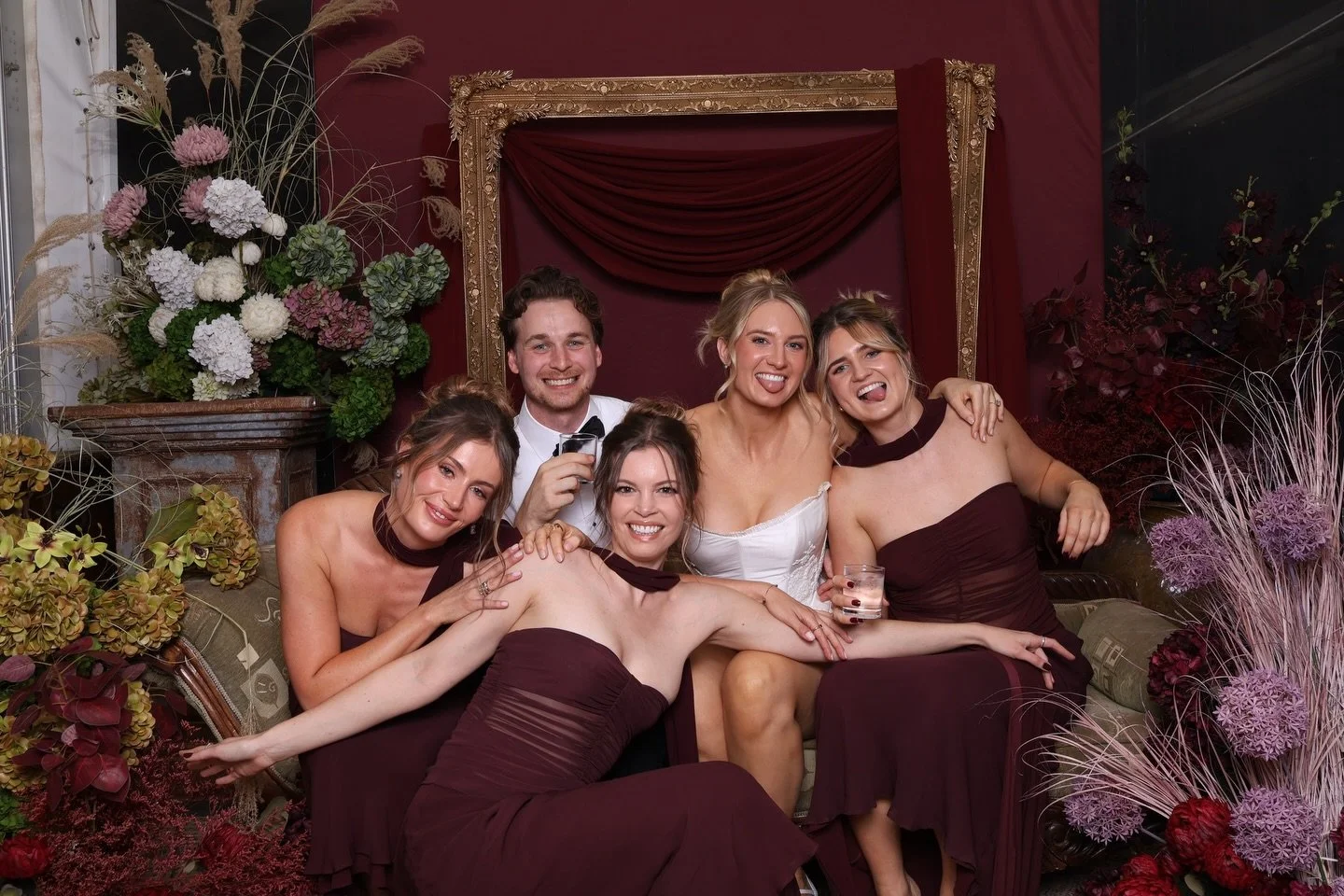 Madi and Liam 🤍🤍

This was one of the most spectacular weddings I&rsquo;ve had the privilege to be a part of.

Madi and Liam had a clear vision for their photo booth photos. I&rsquo;m so thrilled with the results. 

Dianne @mudgee.monkey.wedding_fl