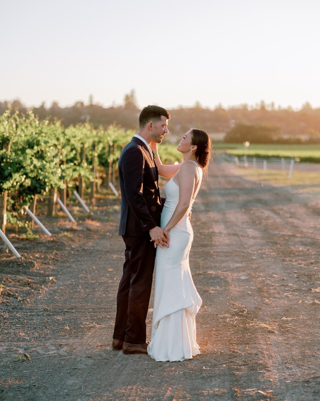 Tomorrow you celebrate your 1 year wedding anniversary! Wishing a very happy anniversary to the lovely Cat + Dom! We adored being a part of your big day!

Planning: @sydneycamilleevents
Photography: @catherine_leanne
Venue: @ballettovineyards
#summer