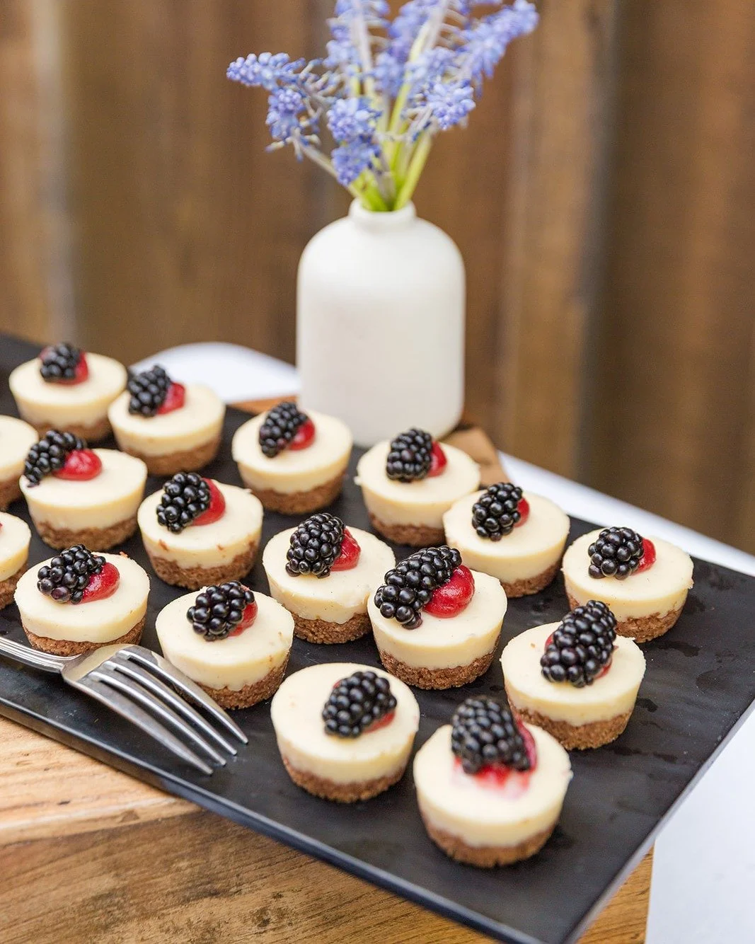May your weekend be as sweet as this mini dessert spread! 🍪

This stunning wedding at @rusfarmweddings featured Chocolate Brownie Bites, Lemon Curd Bars, New York Cheesecakes and a full coffee bar! 

Photography: @theganeys
Venue: @RusFarmWeddings

