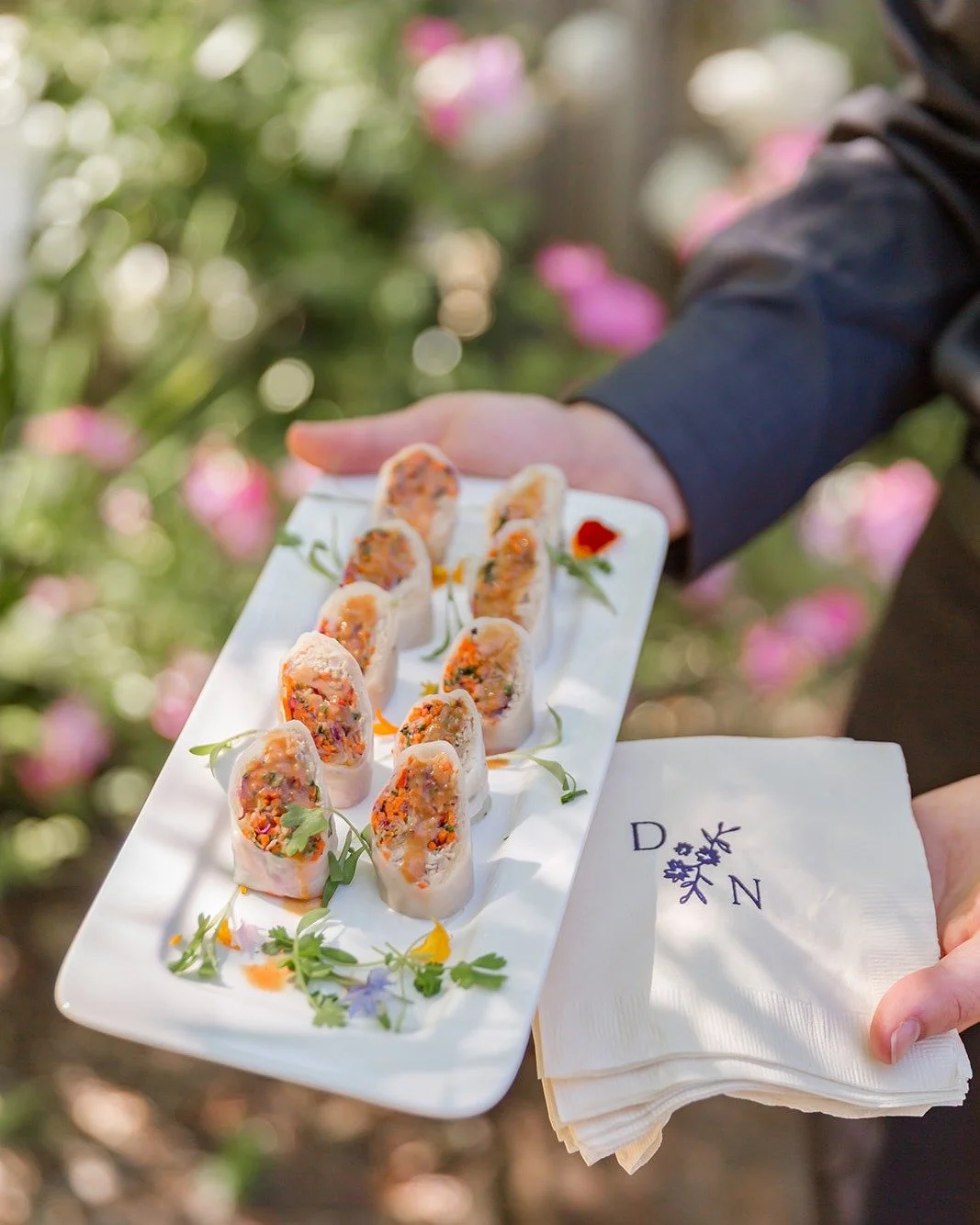 🌿✨ Creating beautiful spring gatherings, one table at a time. Wishing you a joyful Easter weekend.

Photography: @ashleycarlascio 
Planning: @laurenmillerevents 
Rentals: @encoreeventsrentals 
#Easter #catering #greencertified #bayareaevents #sonoma