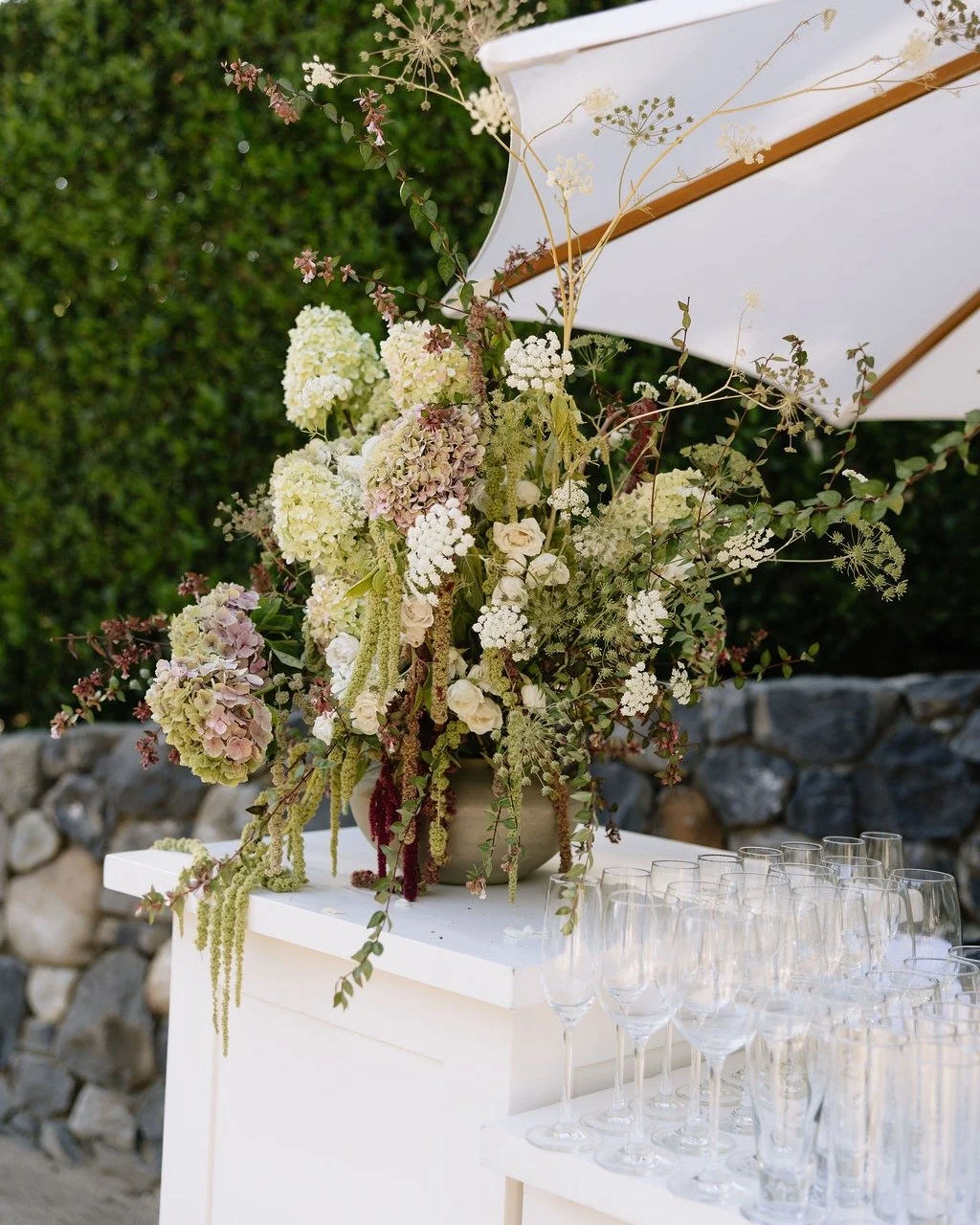 We're still dreaming of this ethereal bar set up 🍸

Planning @quintanaevents
Venue @annadelestatewinery
Photography @byclairehadler
Florals @linzygriswold
Stationary @studio_lameraner
Rentals @encoreeventsrentals
#weddingbar #sonomacounty #winecount
