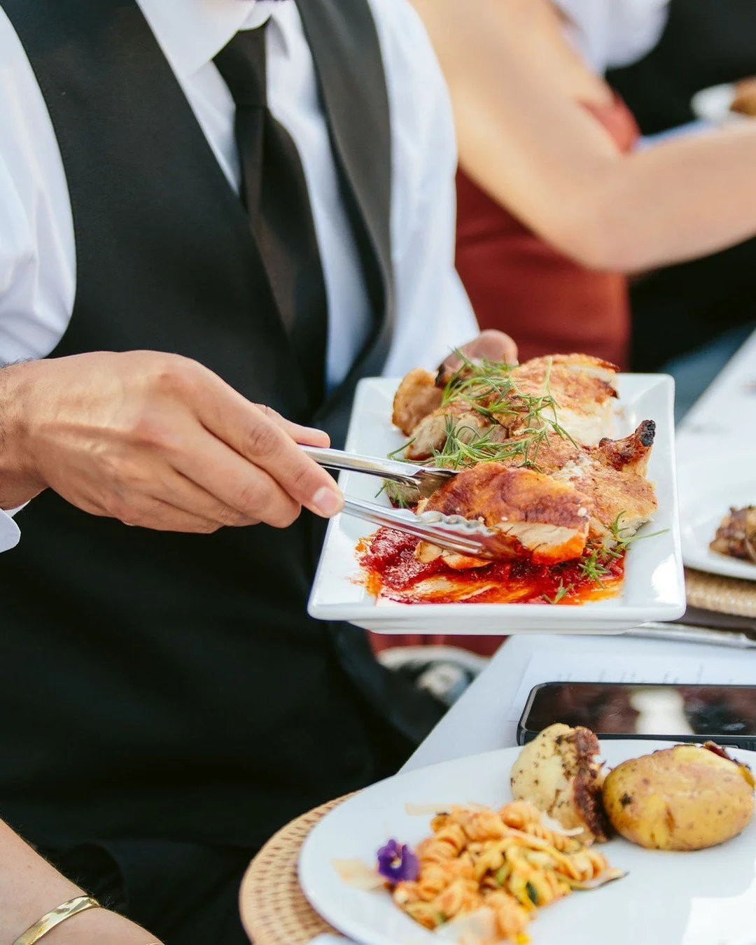 Summer Family Style Menu Spotlight! 🤩

Brick Chicken with sun dried tomato harissa

Grilled Tri Tip with lemon-pepper rub, griddled cauliflower and salsa verde

Fusili Pasta with squash, corn, sun-dried tomatoes, olive oil, lemon and shaved parmesan