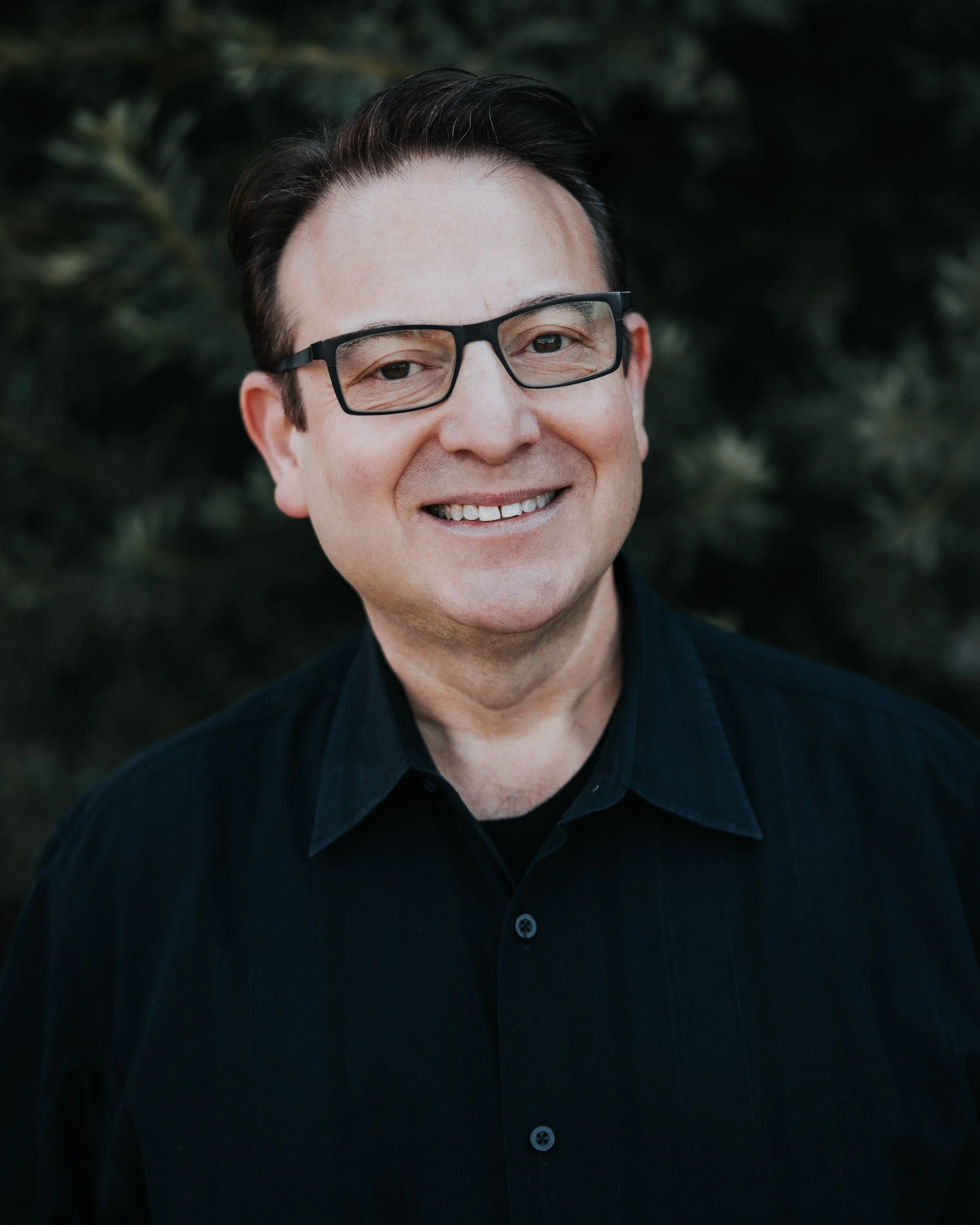Kenny Levine, LCSW provides therapy and expert support for relational issues