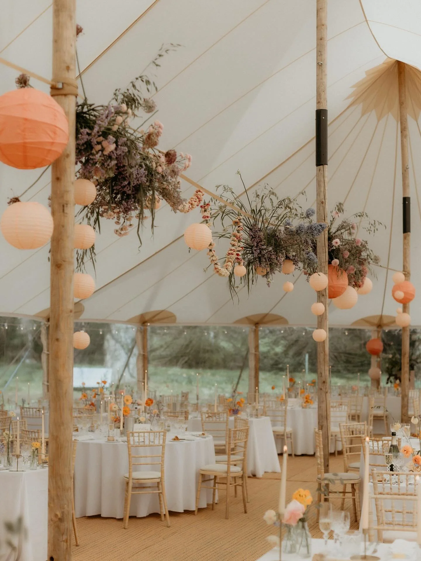 2025 has &mdash; unusually for S&amp;B &mdash; been a marquee year. And what better way to start than Amy &amp; Graeme&rsquo;s wedding at Winton Castle back in April.
We love the elegance and flexibility of a sailcloth marquee (or Sperry tent &mdash;