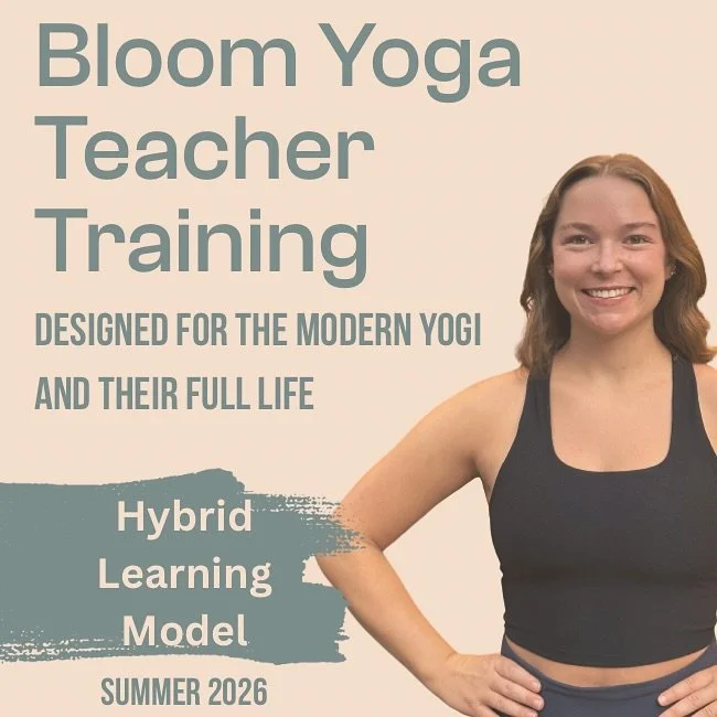 You&rsquo;ve thought about it.

Teaching.
Going deeper.
Understanding yoga beyond the surface.

This is your invitation.

Bloom&rsquo;s 200-Hour Yoga Teacher Training is designed for real life&mdash;
with a hybrid format, clear structure, and a commu