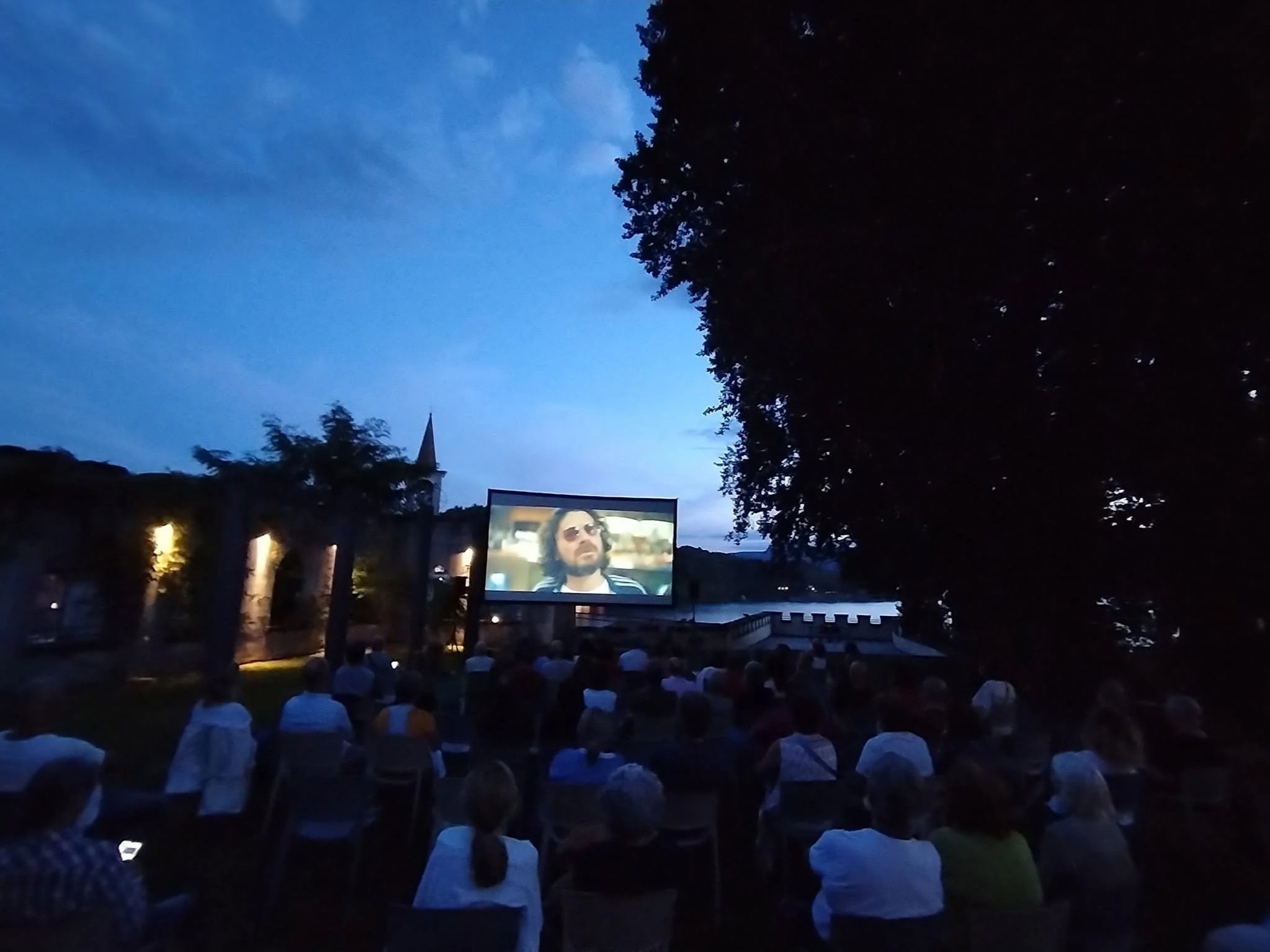Cortisonici il 2 agosto sbarca a Laveno 