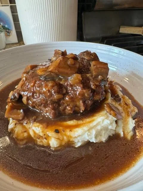 Salisbury Steak with Mashed Potatoes