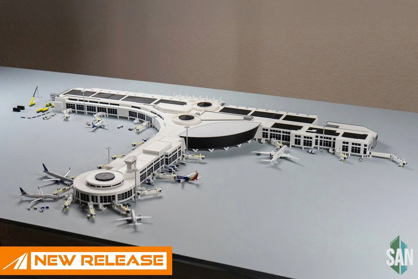 1:400 scale – San Diego International Airport Terminal 2.
A California classic brought to life in miniature detail π΄βοΈ
Available on our website at 5:00 PM MDT
This handcrafted, made-to-order model features:
οΏ½οΏ½• 17 jetbridges with functio