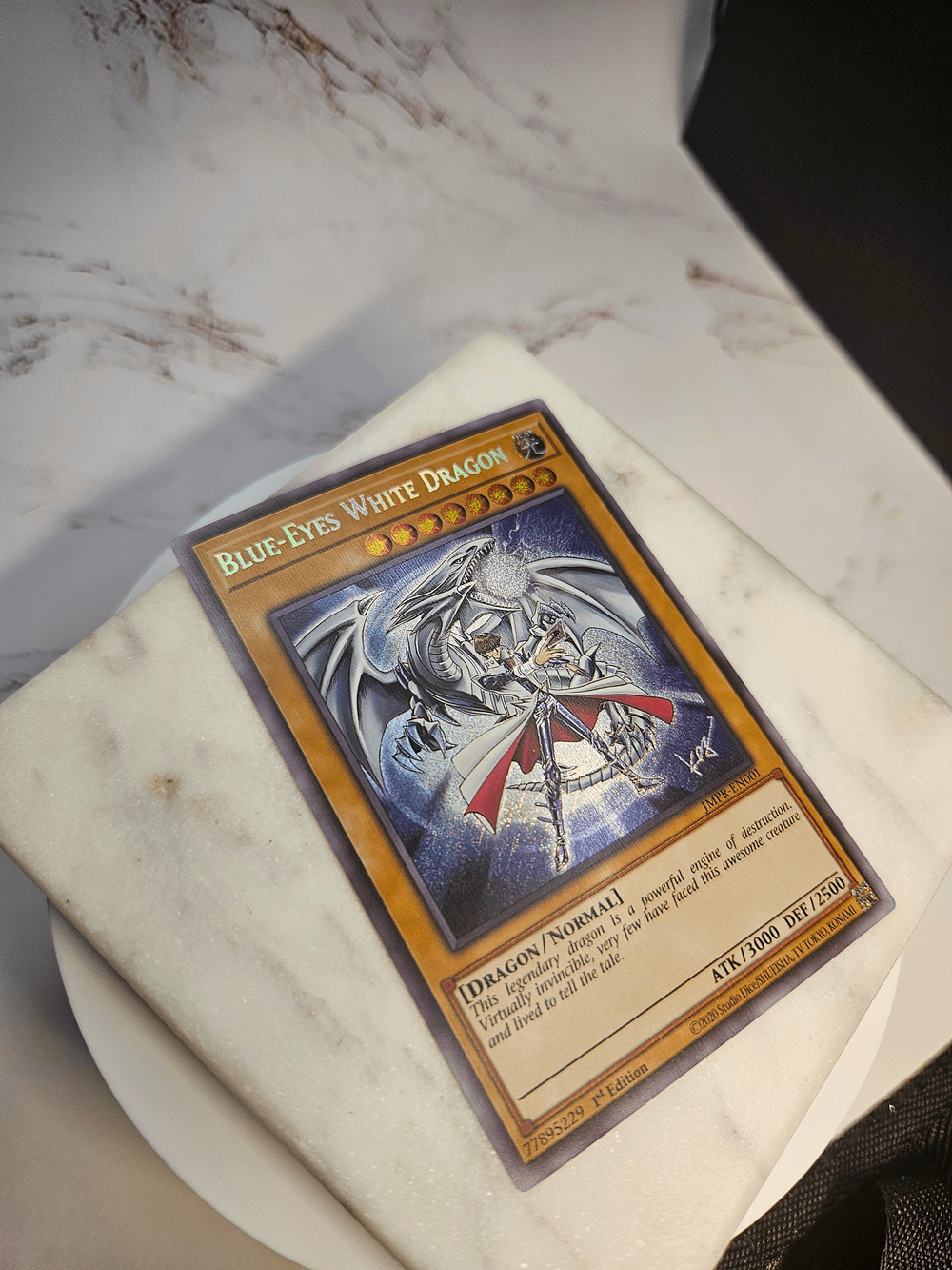 1st edition yugioh cards blue eyes white dragon Amazon.com: Blue-Eyes White Dragon - MGED-EN001 - Premium Gold Rare