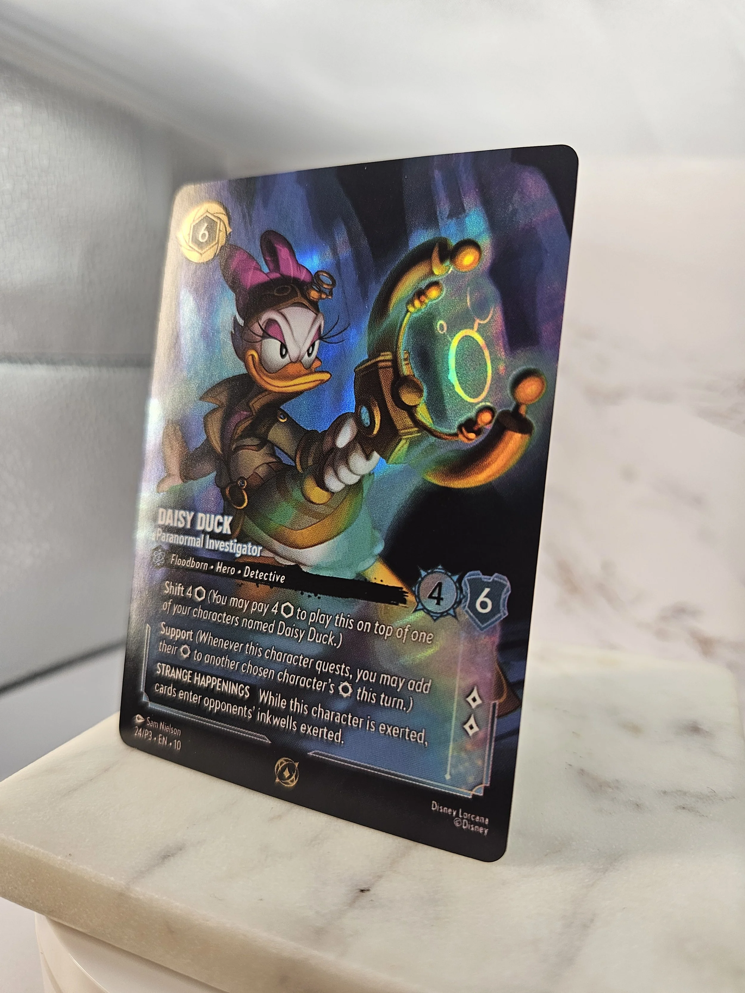 24 P3 Daisy Duck - Paranormal Investigator (2).jpg