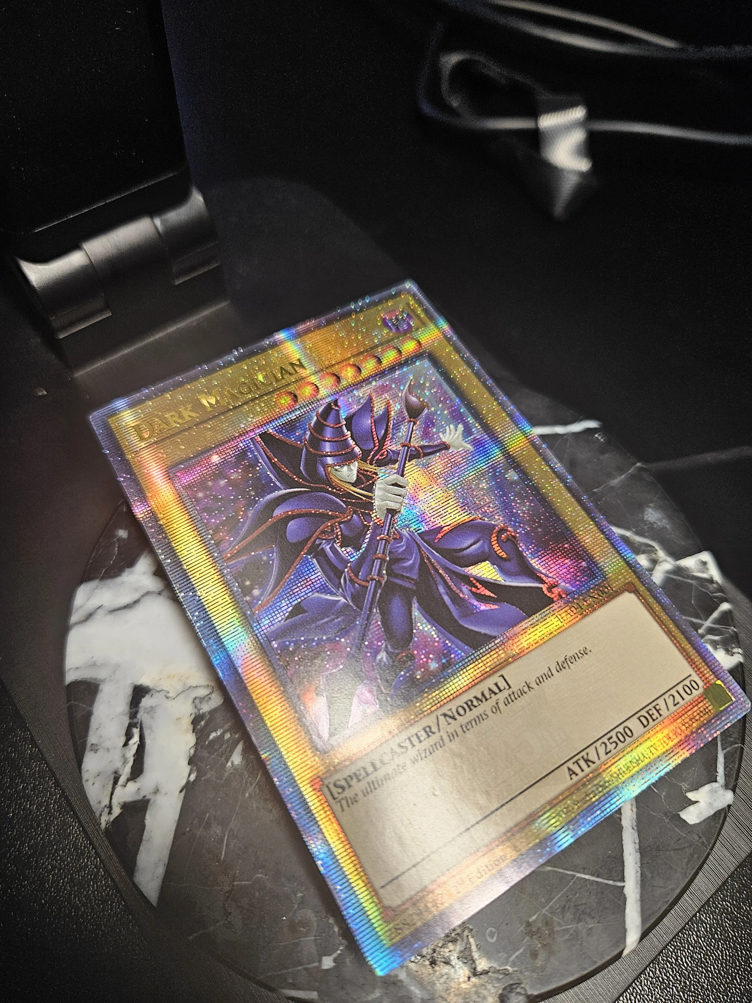 Dark Magician (RA04) - QCSR (1).jpg