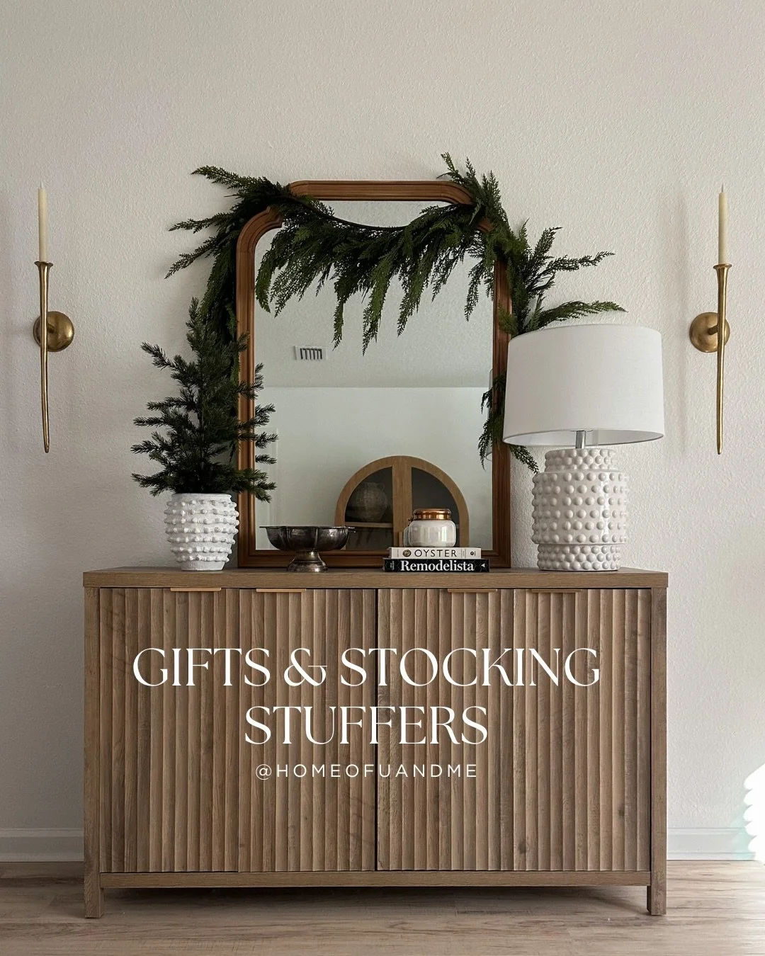 🎁✨ Stocking stuffer + gift ideas for everyone on your list, teens, kids, and a few of my absolute favorite things too! 

Comment &ldquo;GIFTS&rdquo; and I&rsquo;ll send you the 🔗🎁

#GiftGuide #StockingStuffers #HolidayFavorites #Christmas2025 #Gif