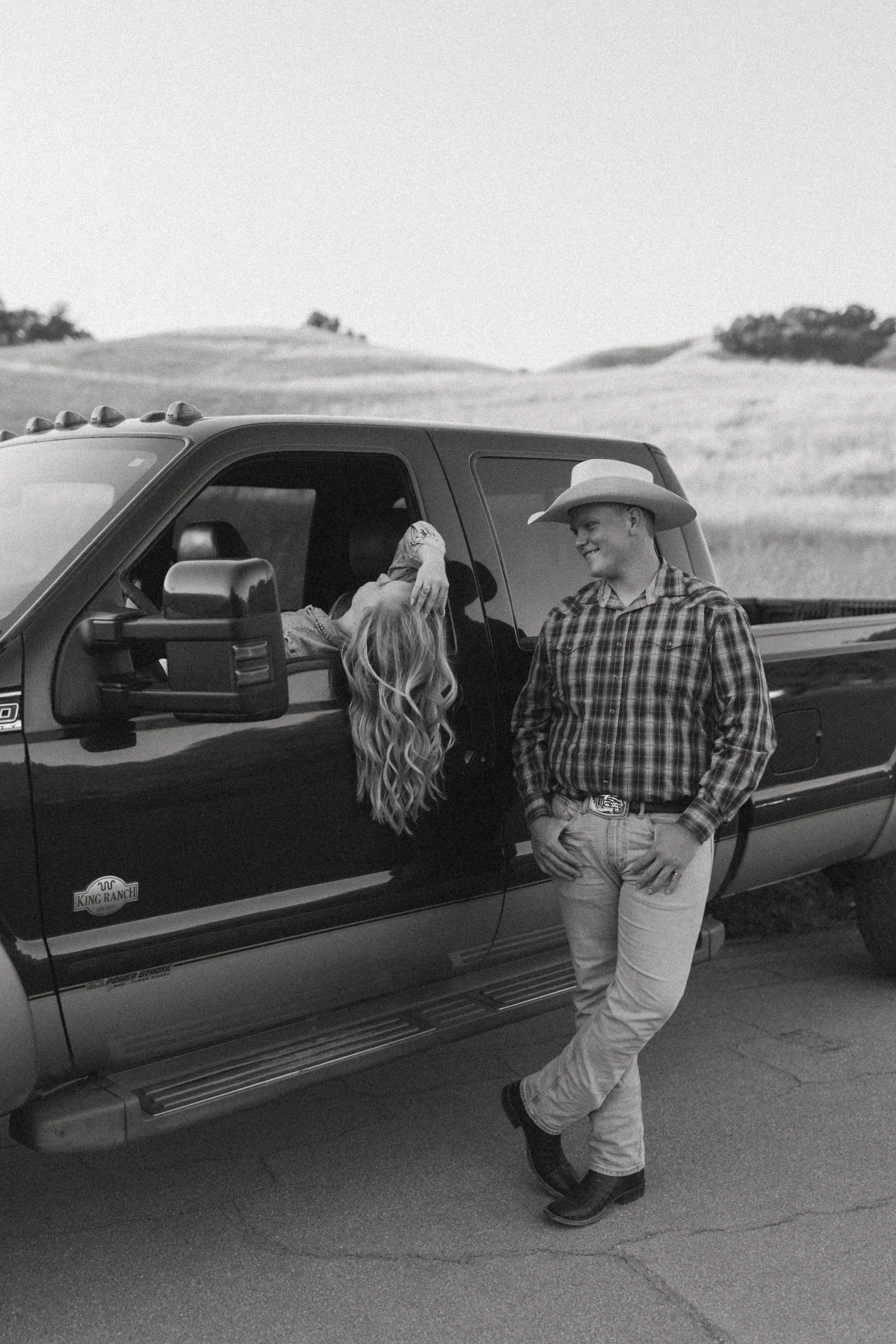 Sydney & Mike-106.jpg