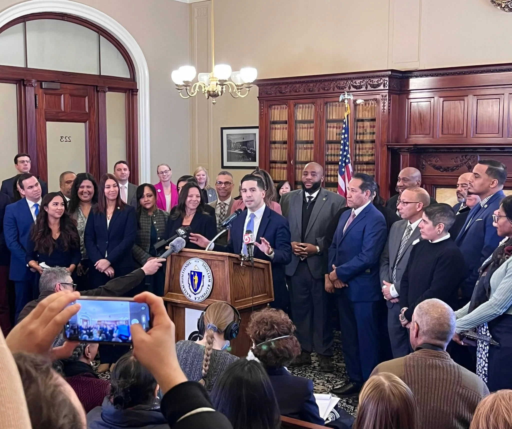 Yesterday, the Massachusetts Black and Latino Legislative Caucus introduced new legislation to protect immigrant families, strengthen our justice system, and build trust within our communities. An Act promoting rule of law, oversight, trust, and equa