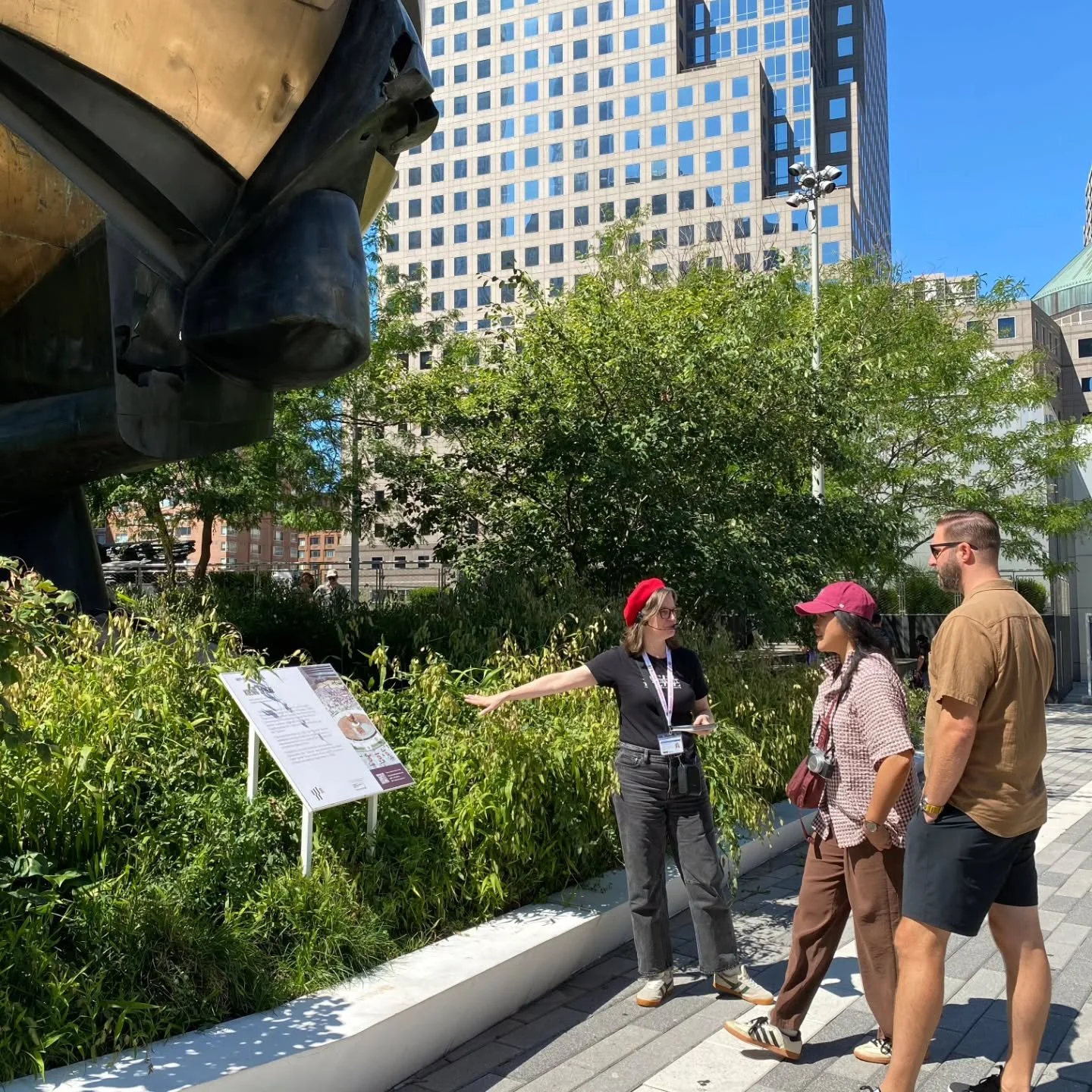 From illegal art to corporate commissions, Lower Manhattan has it all. Explore a mighty collection of public art with Erin Donnelly of Reel New York City.  RSVP for FREE event via link in bio!

What: NYC 400: Public Art Walking Tour in Lower Manhatta