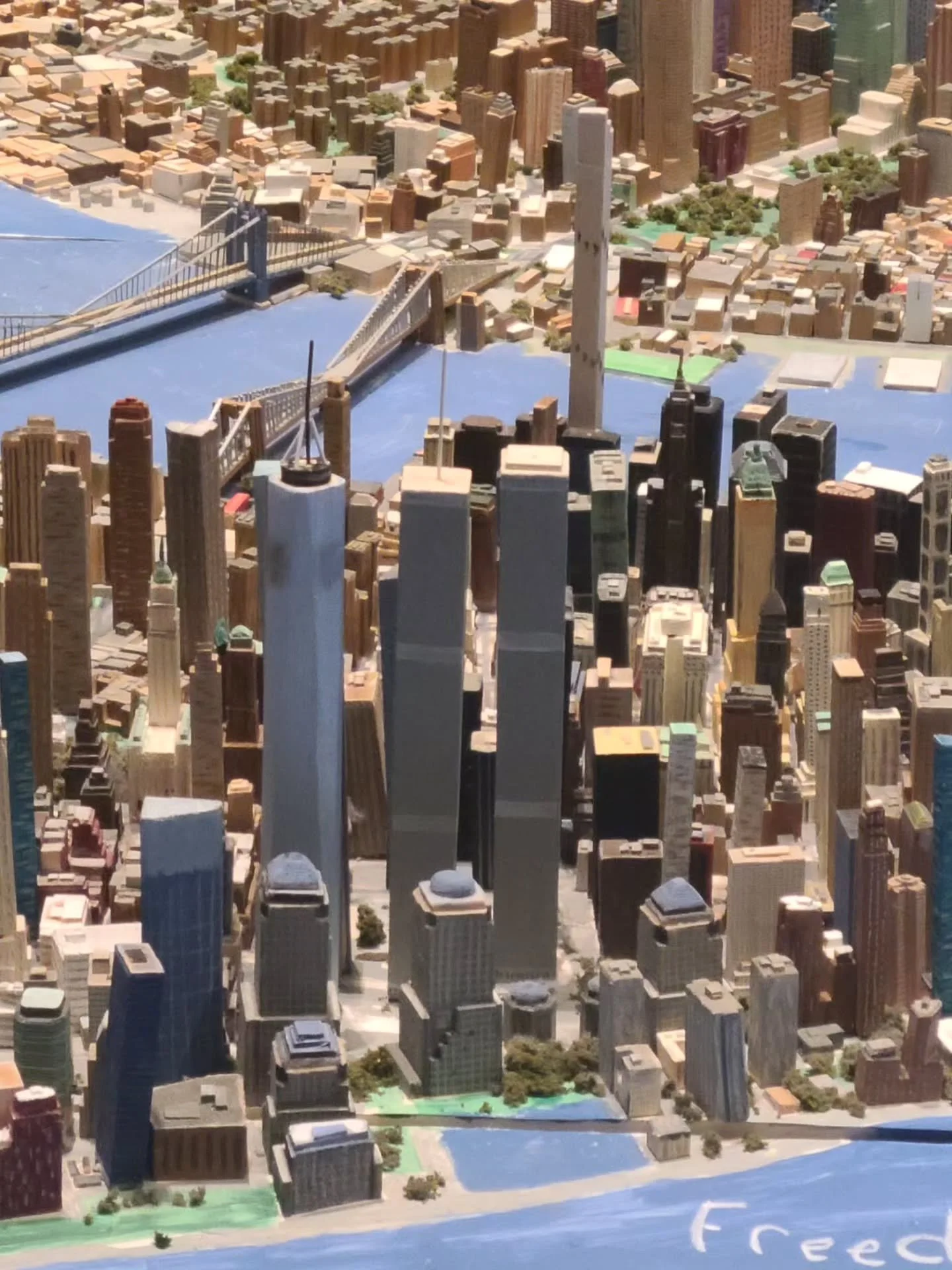 From starting at 30 Rock in 2004 when Google maps weren't even a thing to finishing this 50-foot behemoth in 2025, Joe Macken spent 21 years hand-crafting 320 sections of NYC out of balsa wood, cardboard, and glue in his Queens basement. @macken3991
