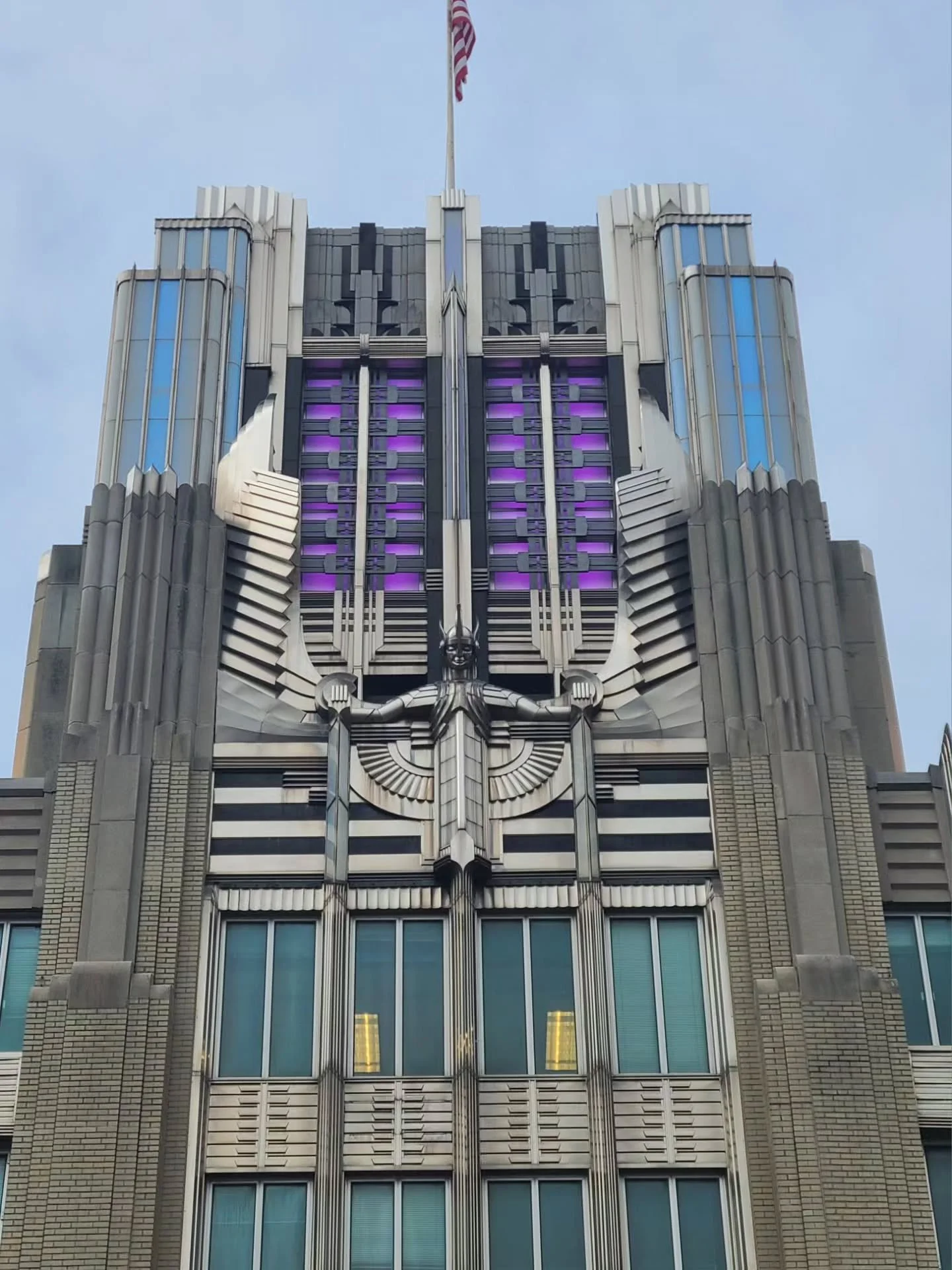 Syracuse architecture is a study in contrast.

Downtown, the glowing Niagara Mohawk Building and the grand Landmark Theatre preserve the city's golden age enriched historically by the riches the Erie Canal brought the city but is no longer there.

Th