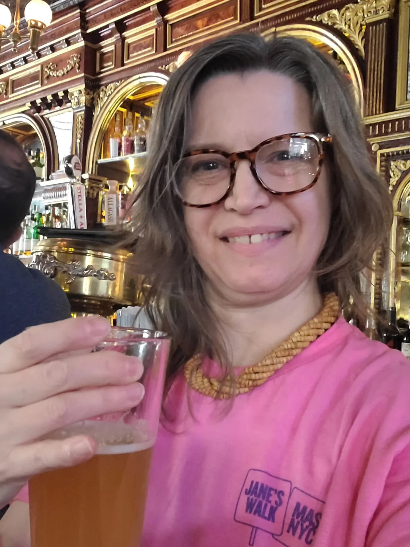Polishing off a local brew at Pete's following my Jane's Walk 'The Gilded Divide: Upstairs and Downstairs in Gramercy' on Saturday, an annual festival presented by Municipal Art Society. On the tour, we encountered people like Eleanor, Sarah, Amy, Ma
