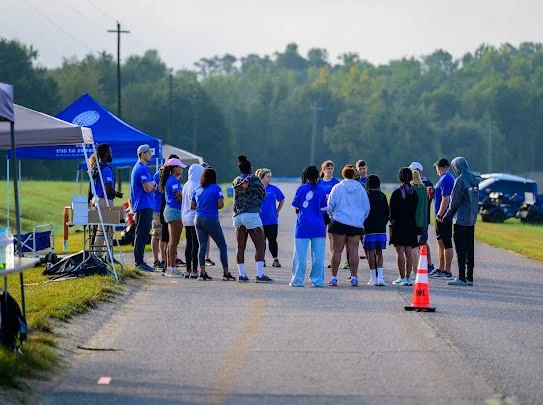 🇺🇸 Beyond the Community Run: Honoring Service at IRONMAN 70.3 Augusta

For 12 years, the wear blue: run to remember Augusta community has shown what it means to serve beyond the Community Run. 💙

This year, 23 volunteers, including Gold Star and S