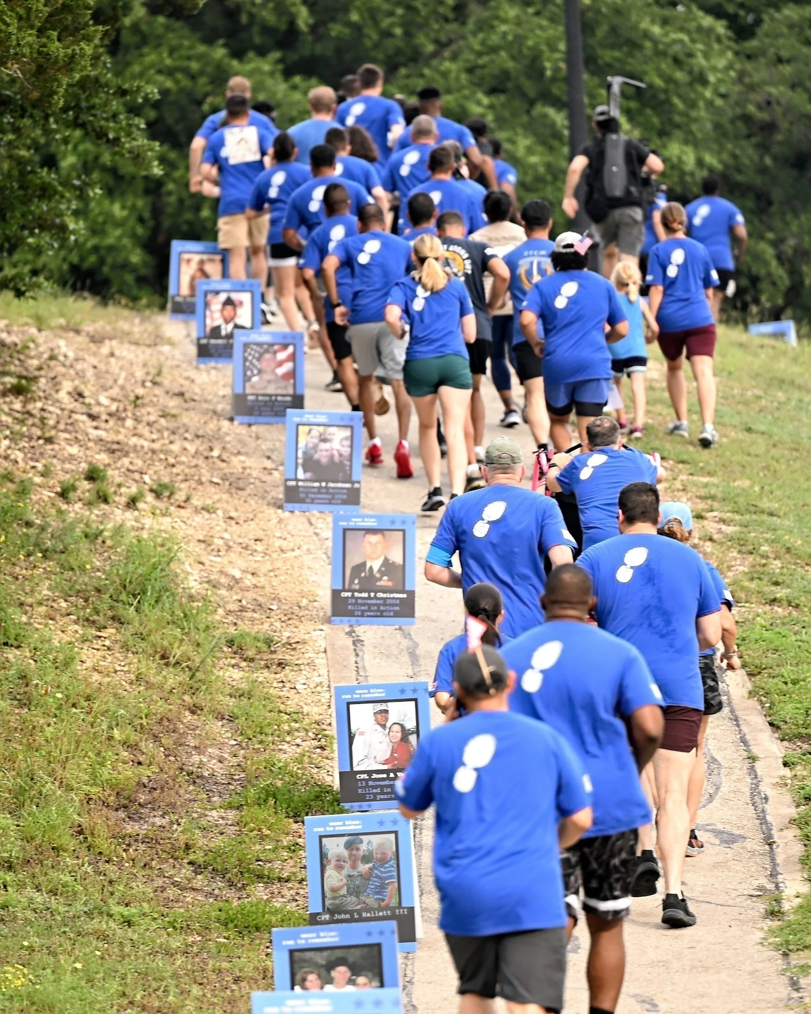Memorial Day isn&rsquo;t a day off - it&rsquo;s a day on.

We move to remember the men and women who gave everything in service to our country.

Join wear blue: run to remember this Memorial Day and honor their sacrifice through every step, mile, and