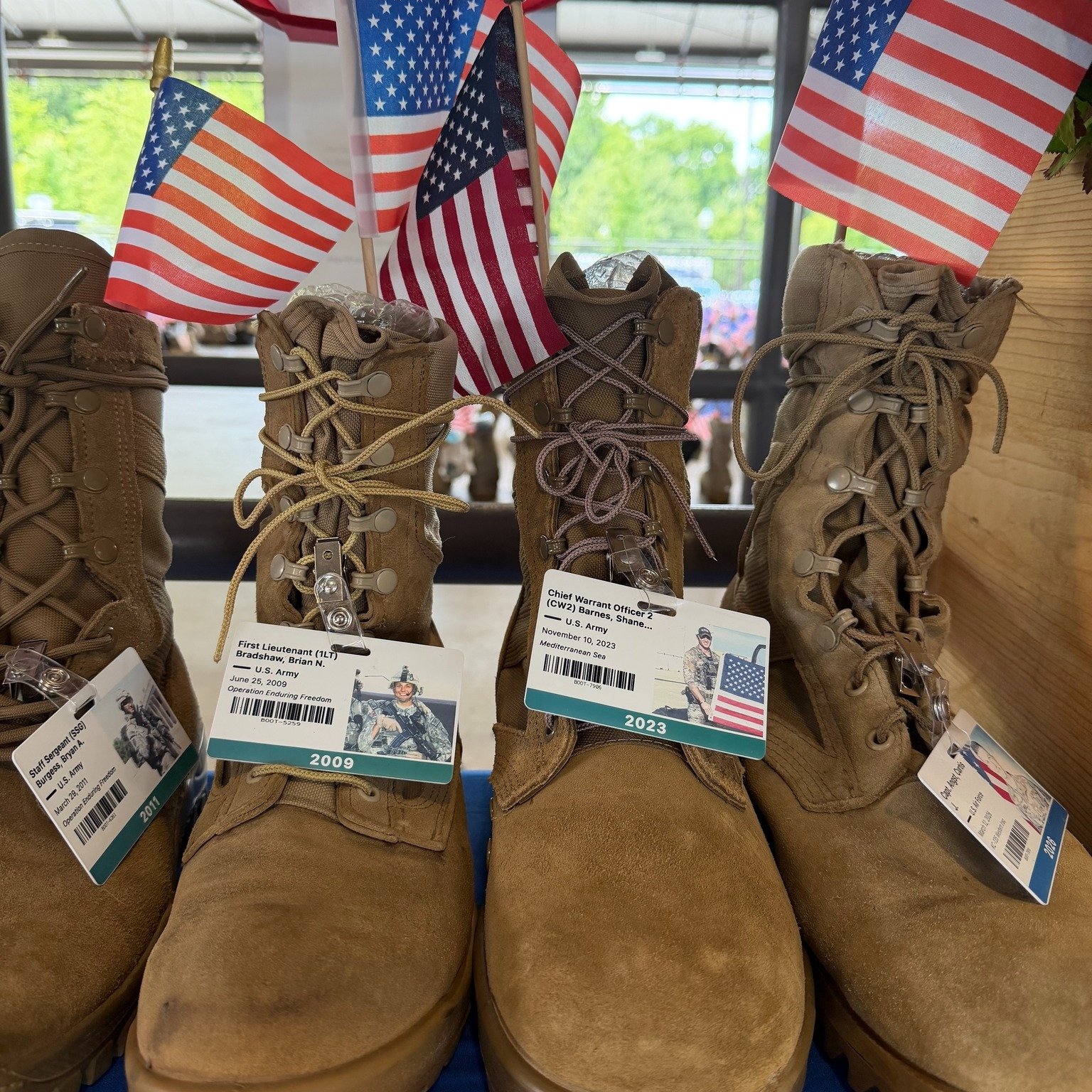This Memorial May, wear blue Community Run Leaders Samantha Barnes and Mel Bradshaw stood alongside in support of the powerful Boots of Honor Memorial in Franklin, Tennessee.

More than 7,000 combat boots stood in formation - each representing a fall