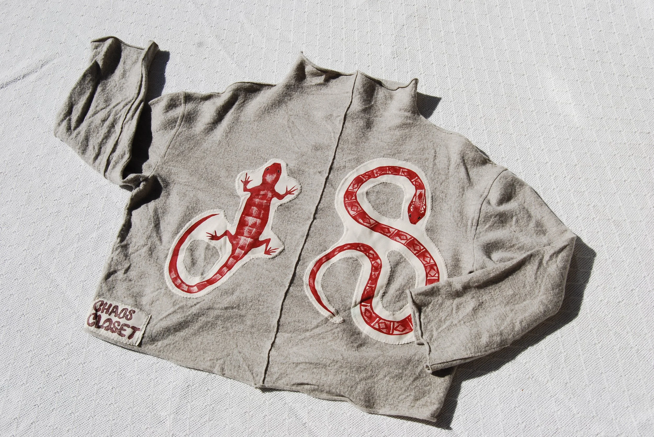 Reptilez Turtle Neck