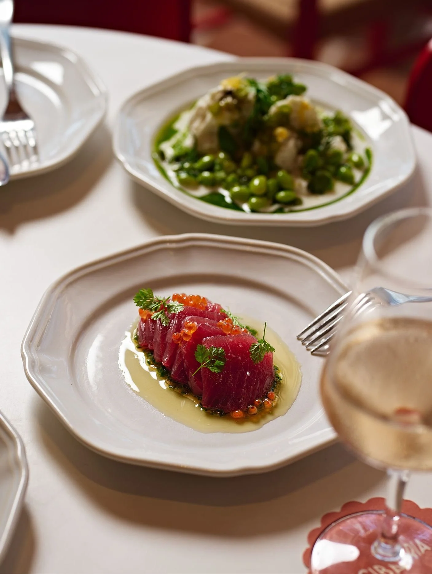 Date night, sorted. Start with something to share, linger over your mains and don&rsquo;t even think about skipping dessert. Every new dish on the menu is a reason to stay a little longer.

@alexpavoni @moyasky @pardo9000 @truzzi.alessandro#CibariaMa