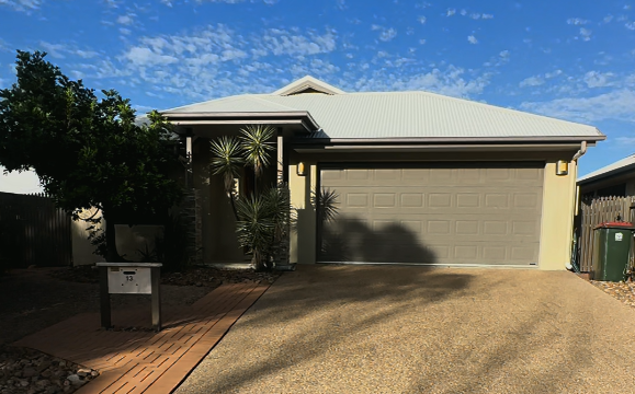 13 Redbank Court, Mount Louisa, Qld 4814
