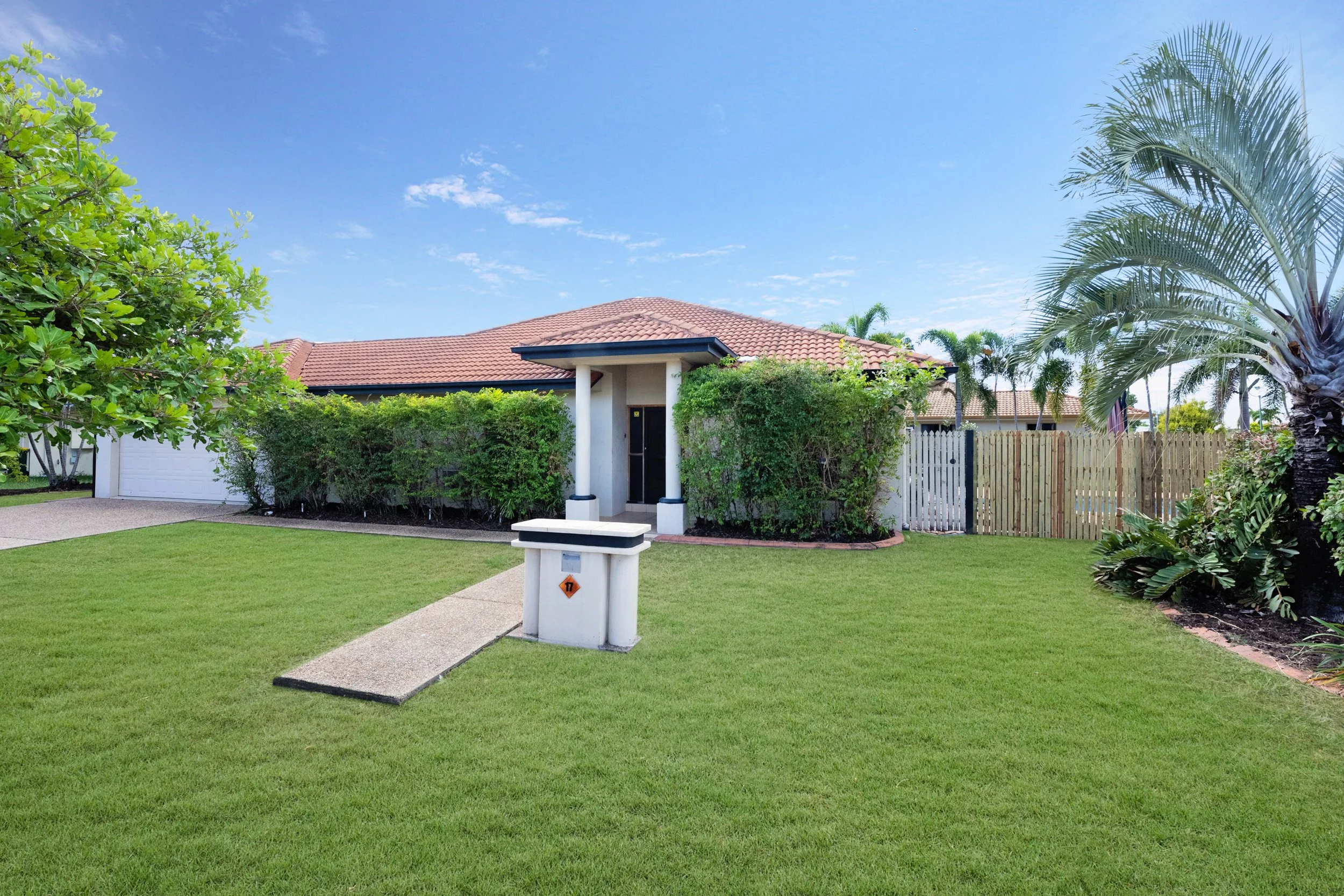 39 Bladensberg Crescent, Annandale, Qld 4814