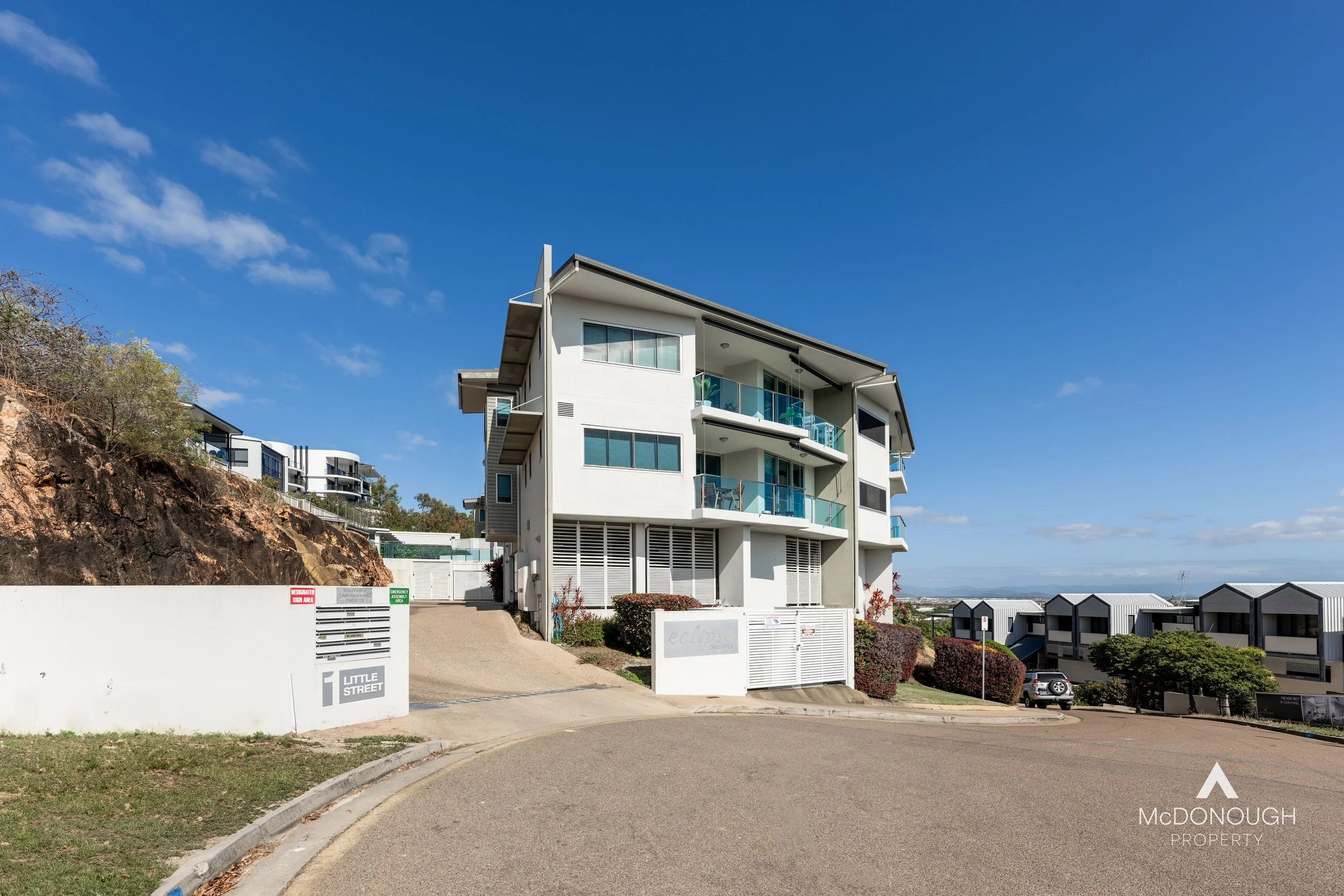 8/1 Little Street, Belgian Gardens, Qld 4810