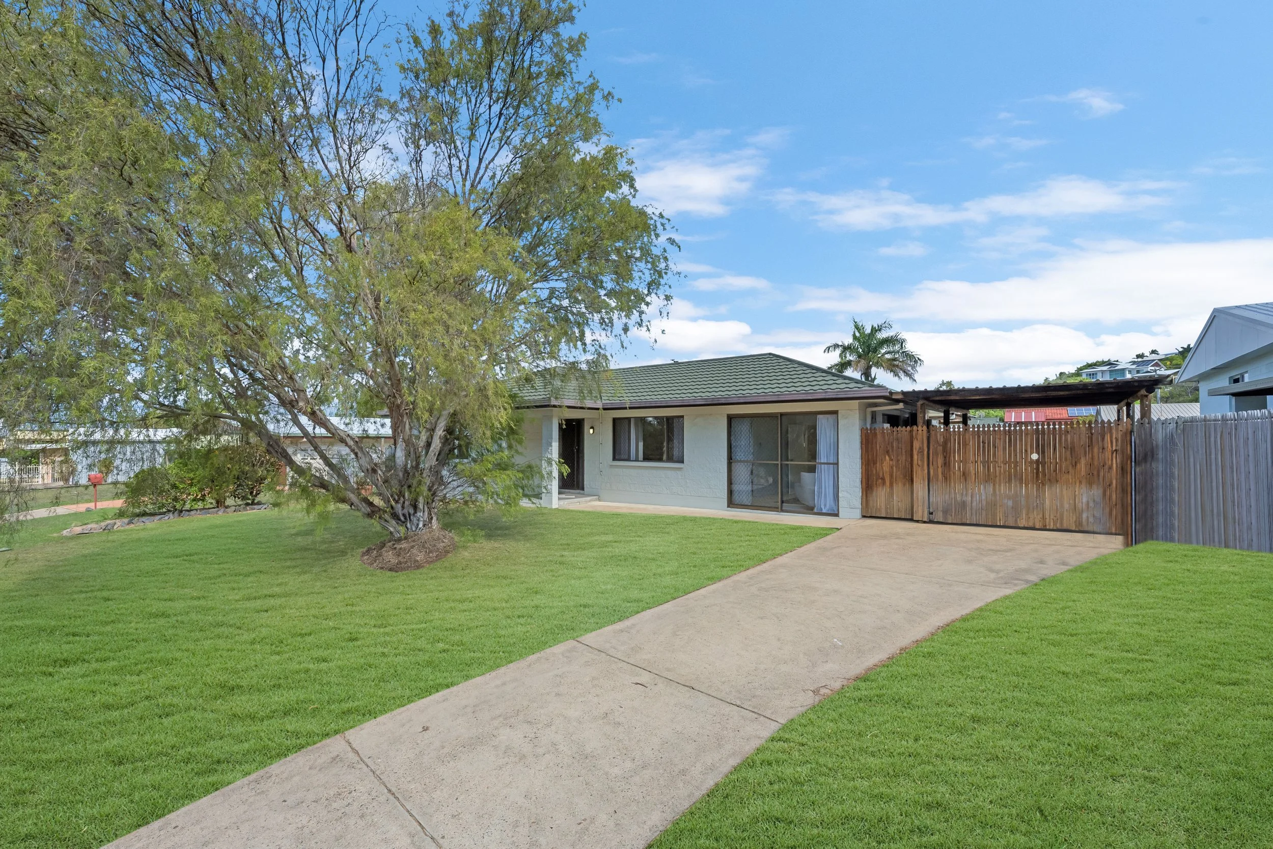 6 Oolilpa Street, Mount Louisa, Qld 4814