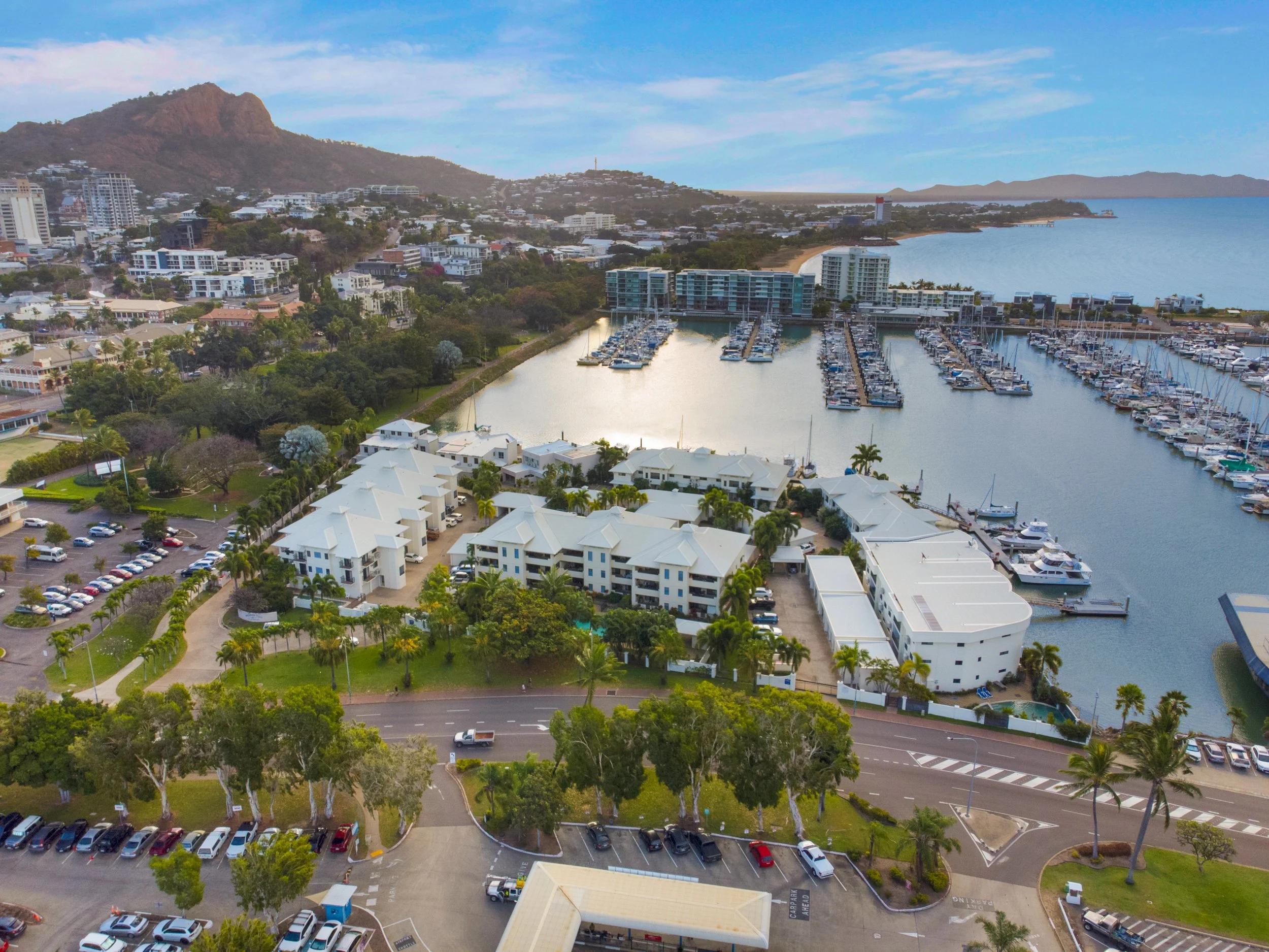42/18-30 Sir Leslie Thiess Drive, Townsville City, Qld 4810