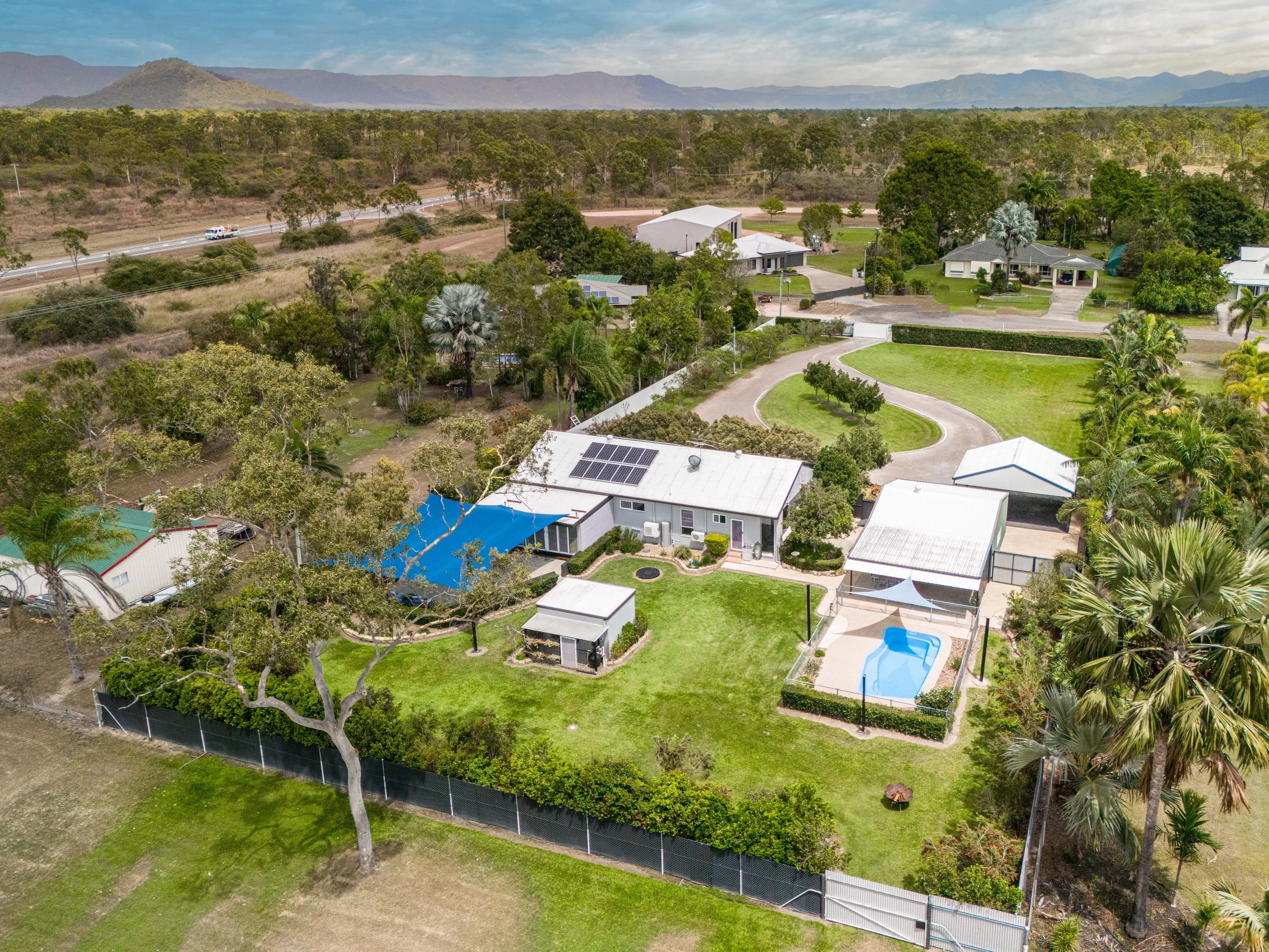 4 Walleroo Court, Rangewood, Qld 4817