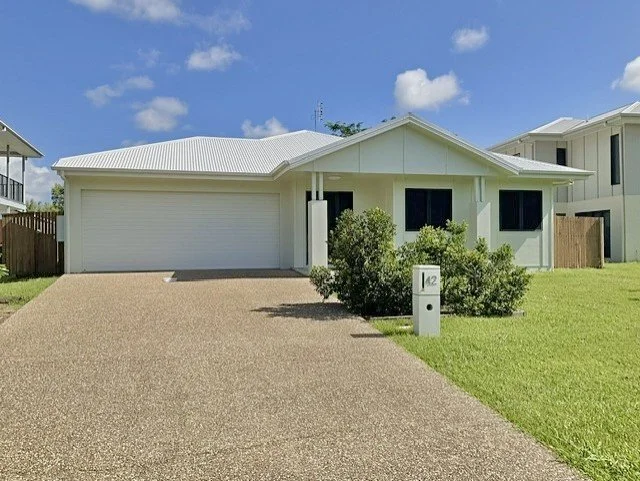 42 Bluewattle Boulevard Rasmussen QLD 4815