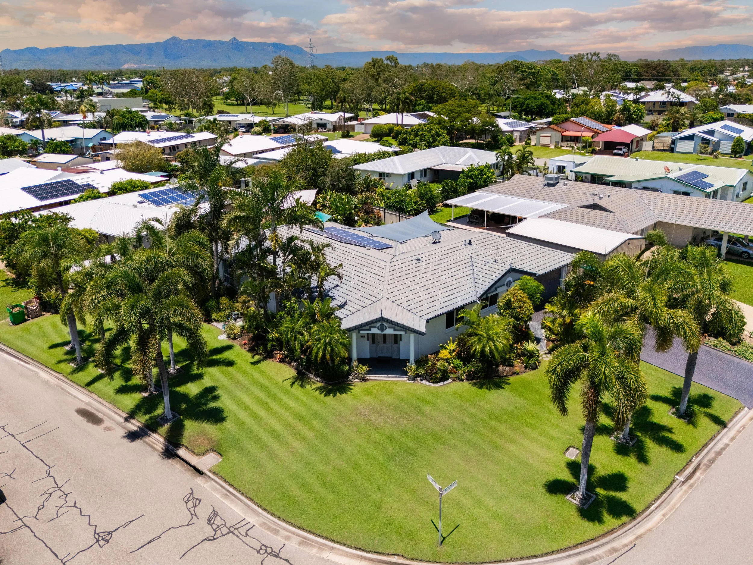 30 Warland Street, Kirwan, Qld 4817