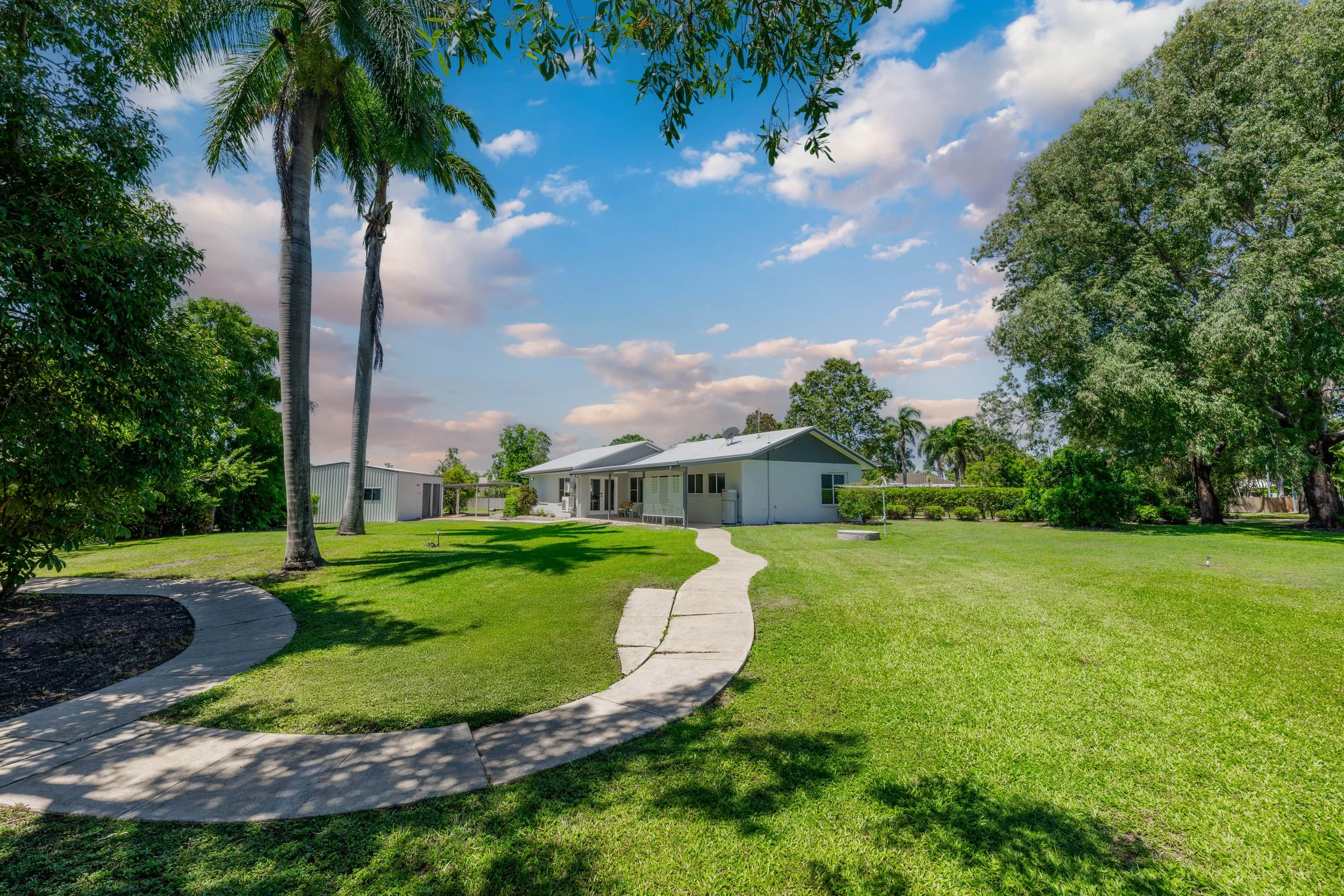 8 Fairway Close, Kirwan, Qld 4817