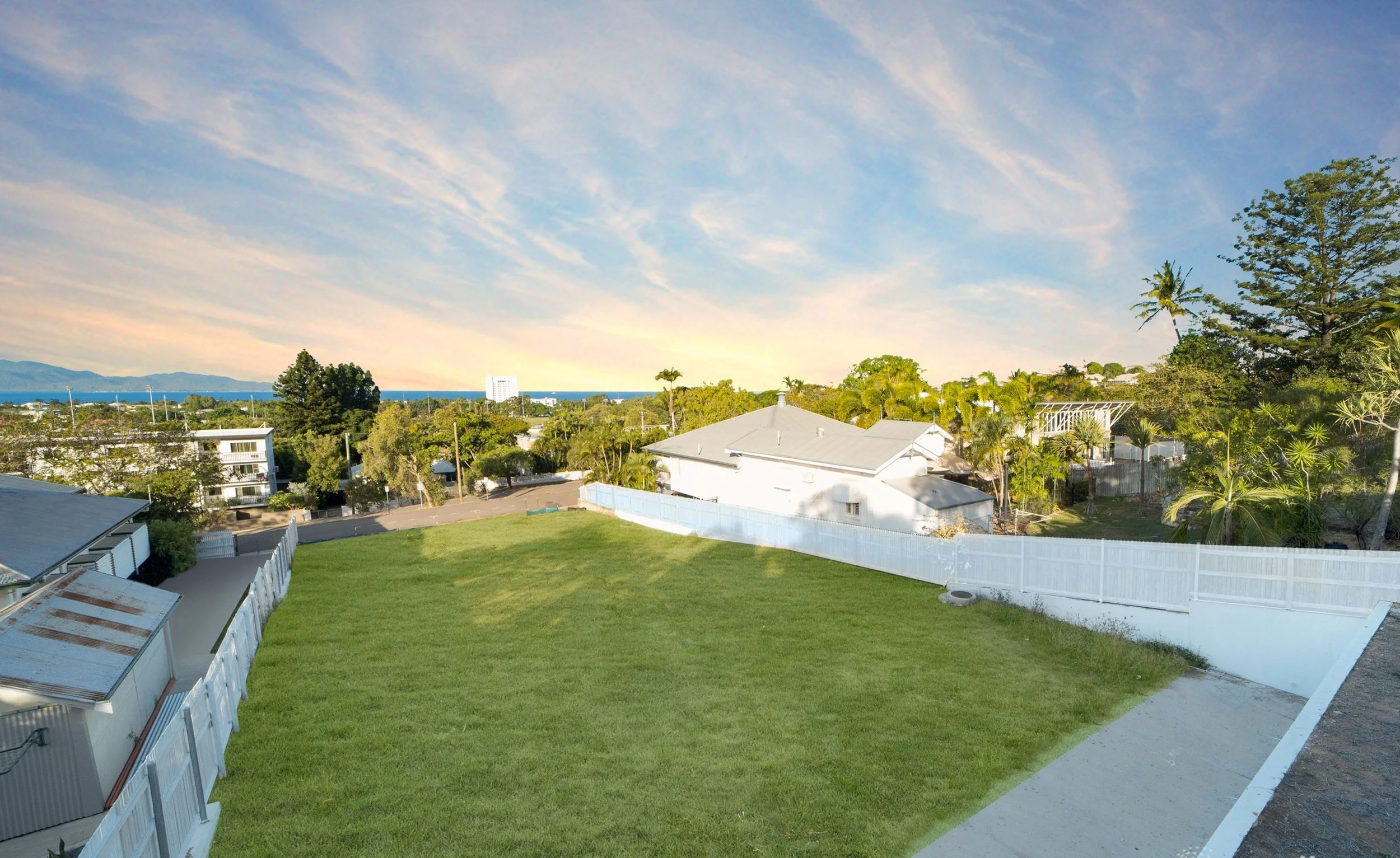 31 Alexandra Street, North Ward, QLD 4810