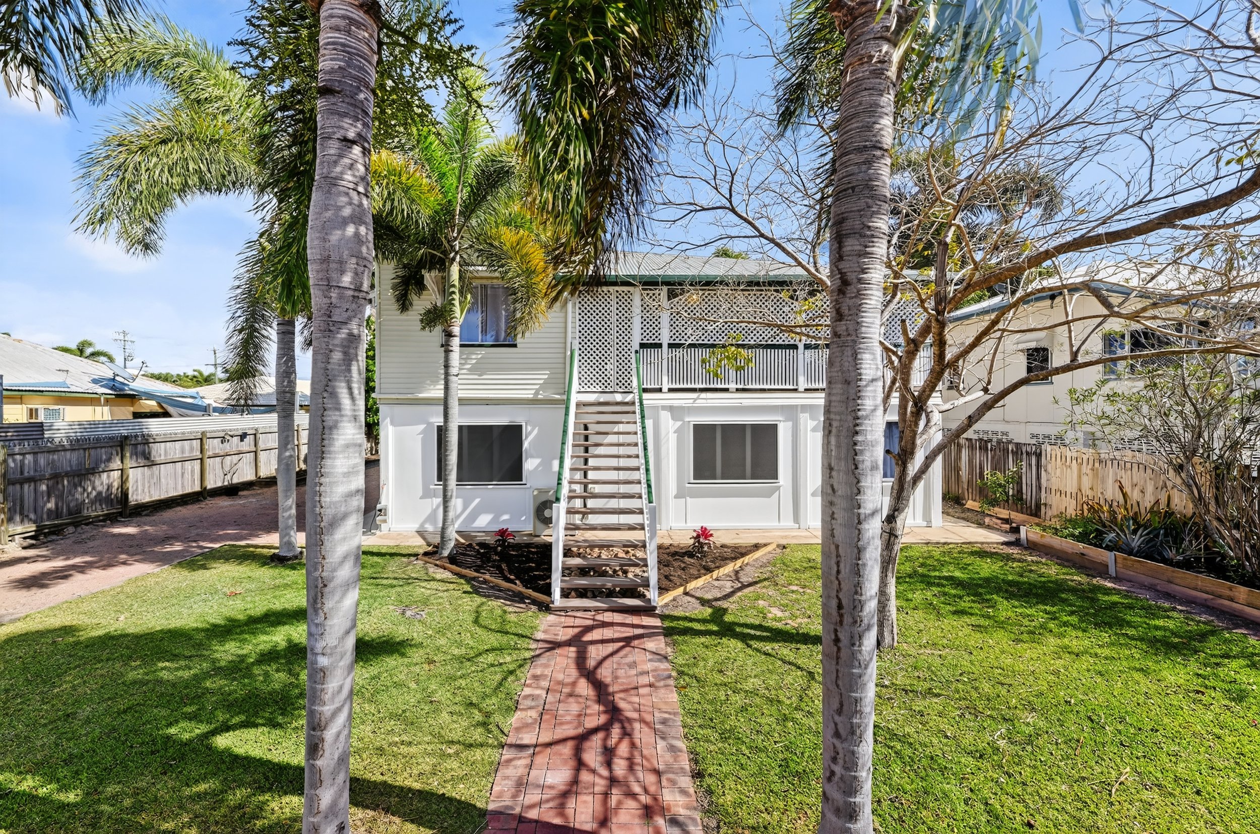 56 Carmody Street, Hermit Park, QLD 4812