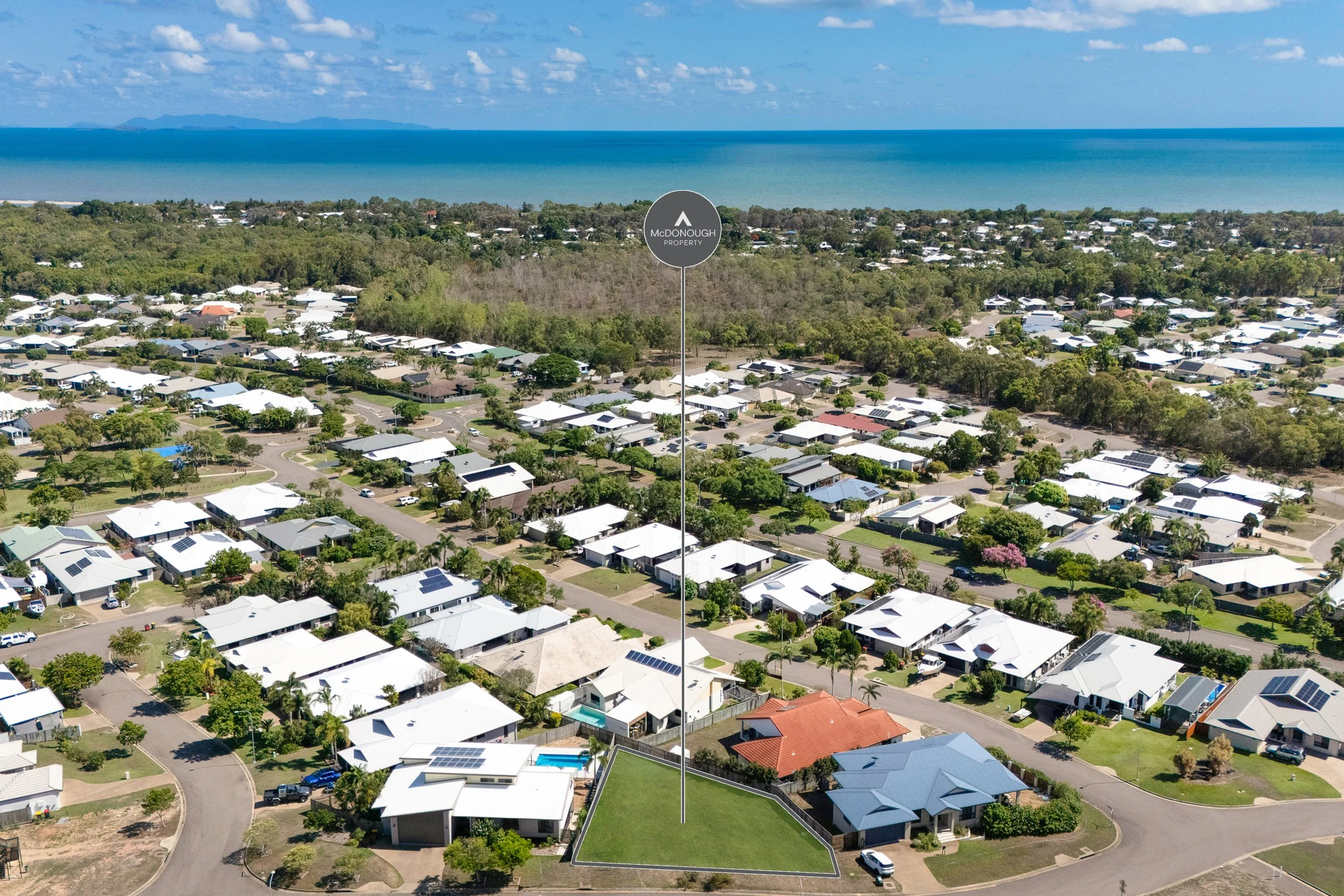 24 Shutehaven Circuit, Bushland Beach, QLD 4818