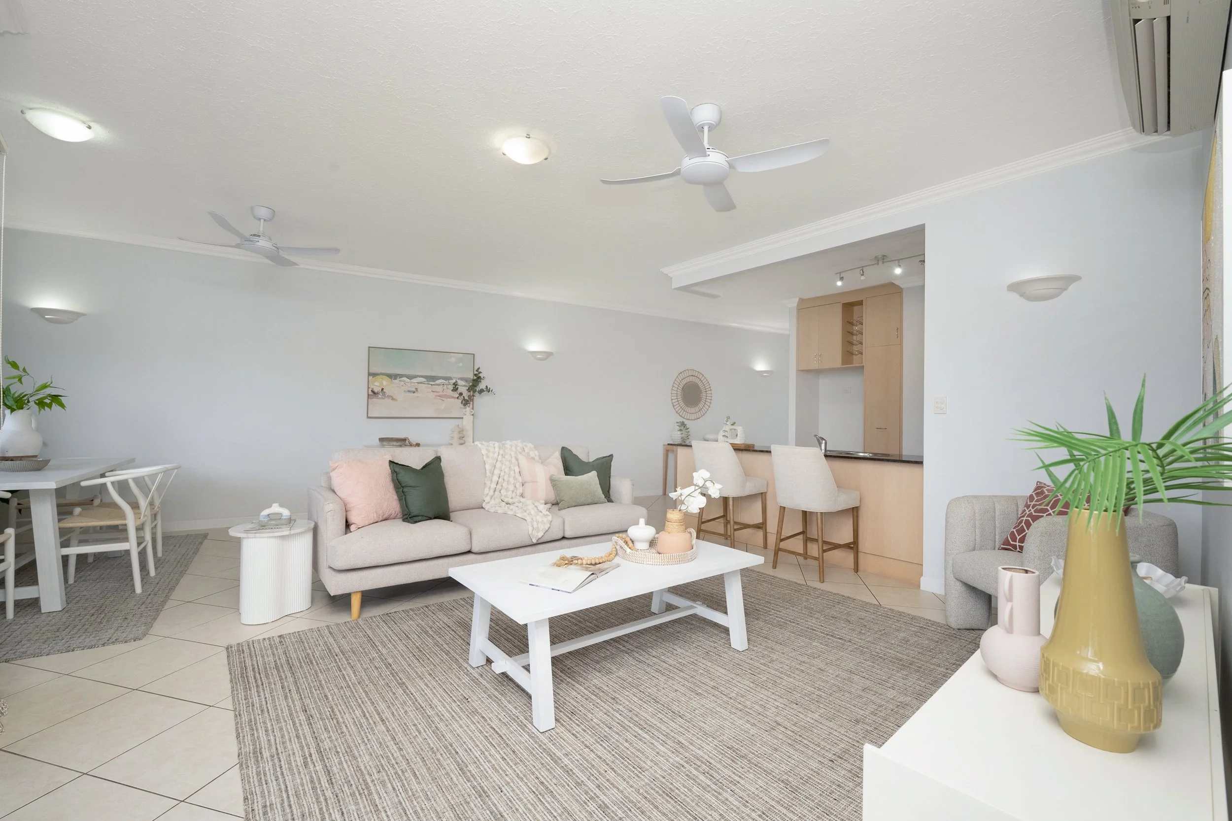 13-1 The Strand 14.jpg