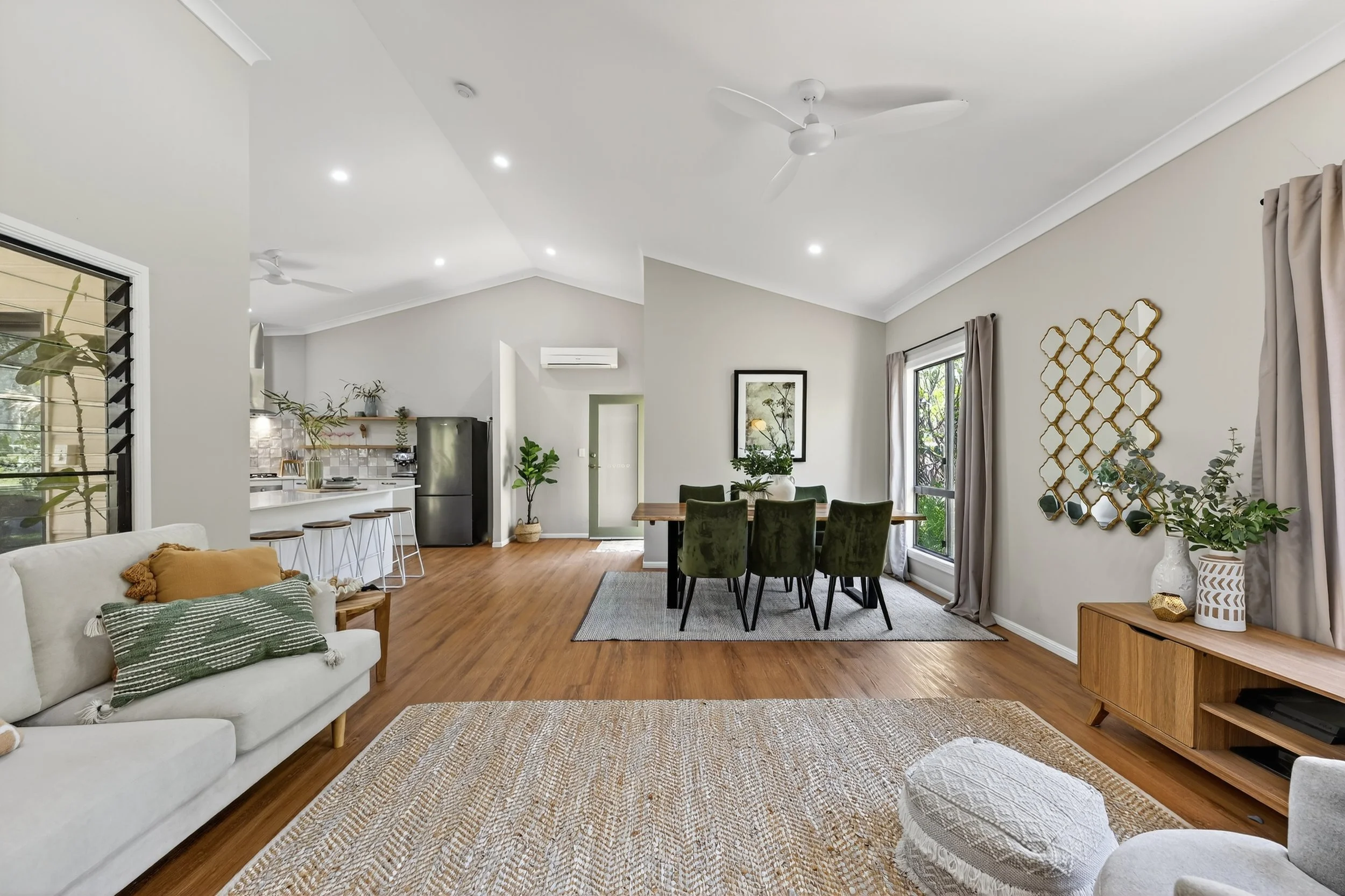 16A Mount Elliot Drive, Alligator Creek, Qld 4816