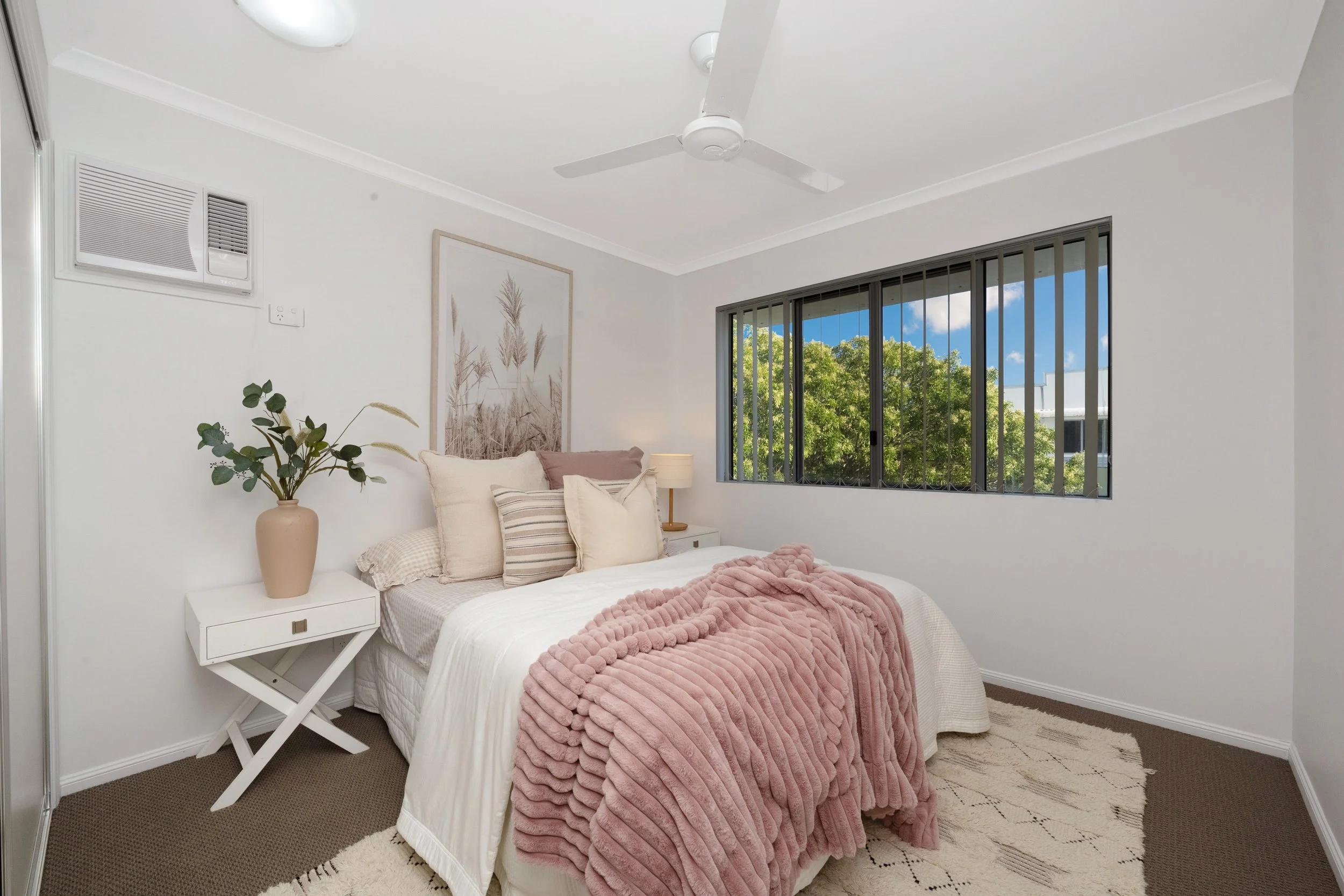 5_4 South Vickers23.jpg