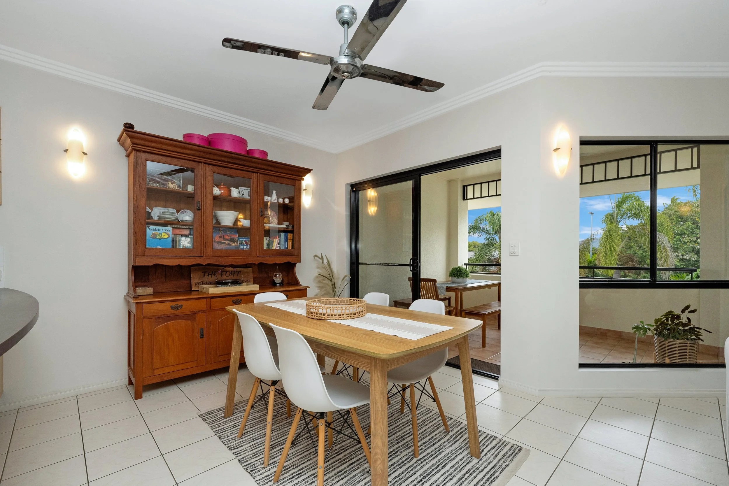 47-18-30 Sir Leslie -25.jpg