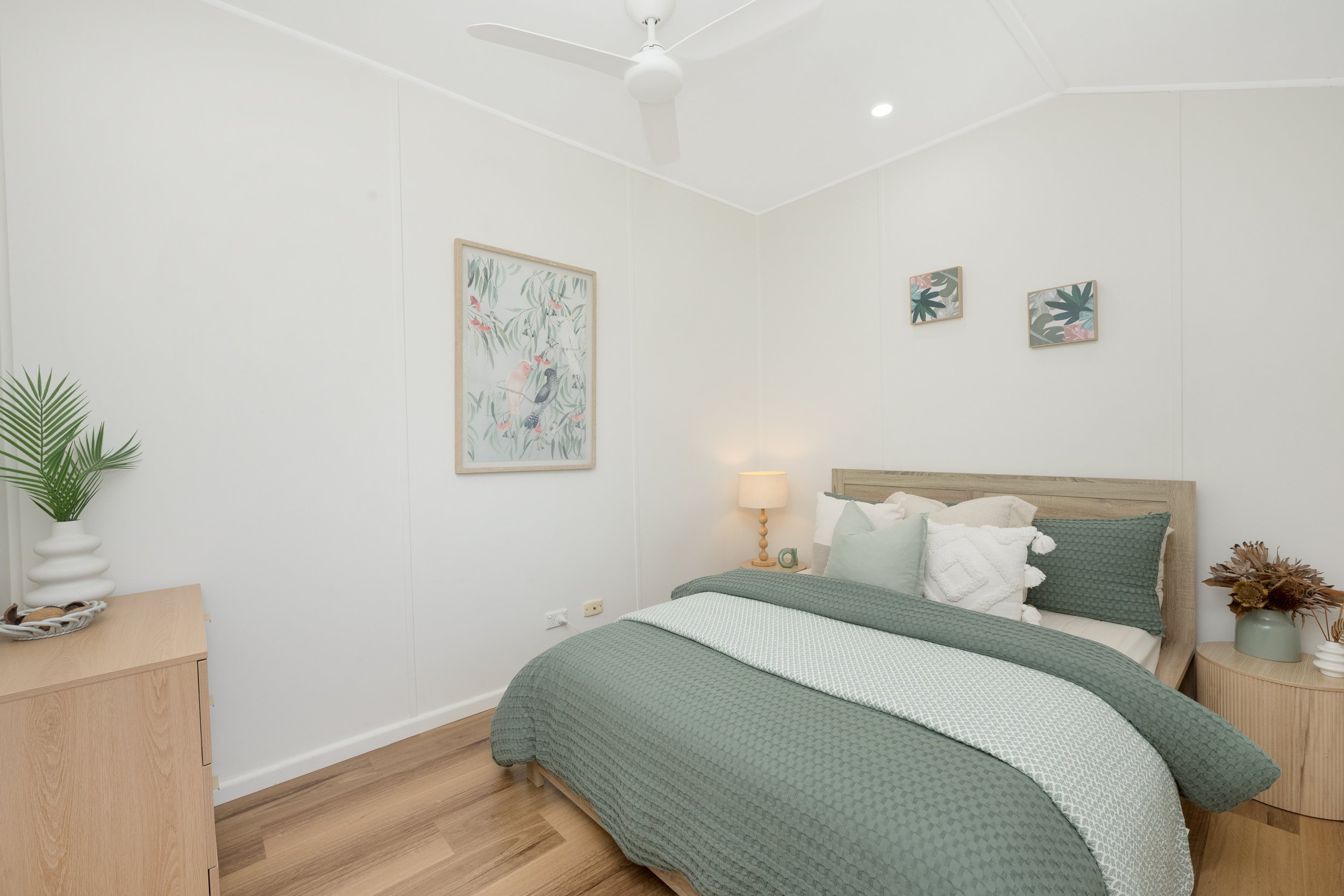 57 Tenth Ave15.jpg