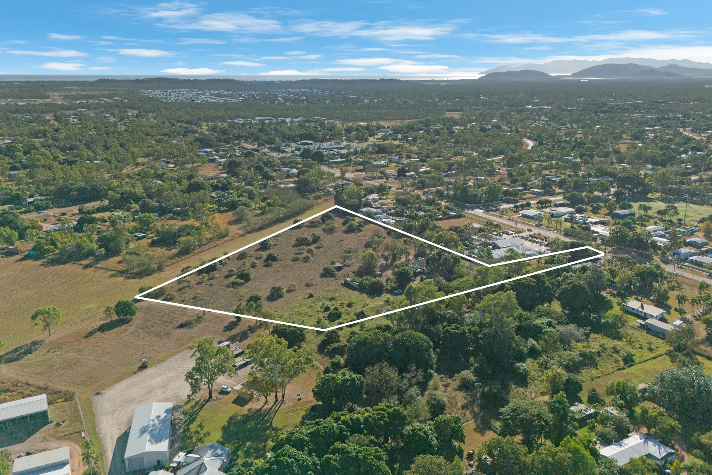 81 Veales DRONE8.jpg