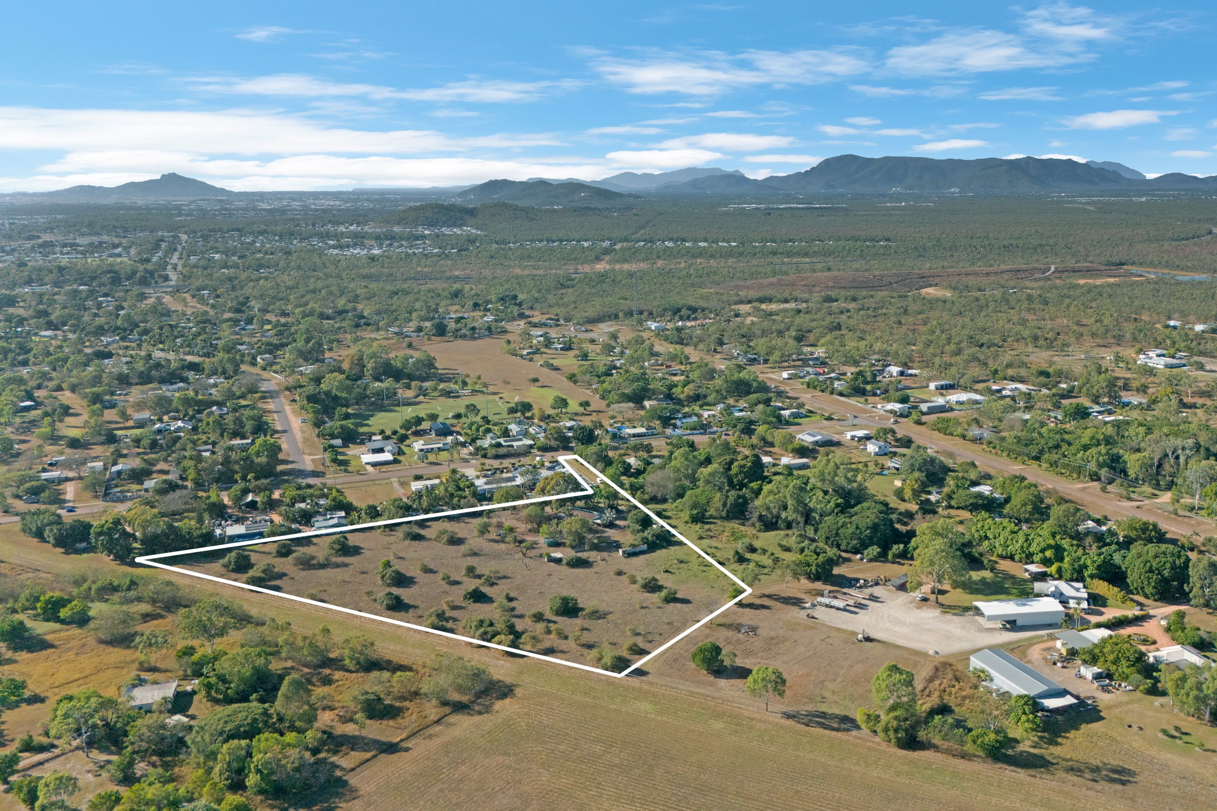 81 Veales Road, Jensen QLD, 4818