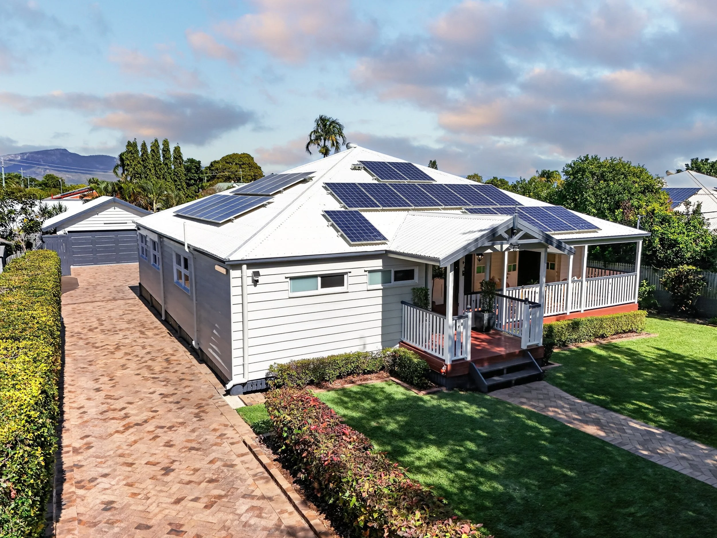 4 Ralston Street, West End QLD, 4810